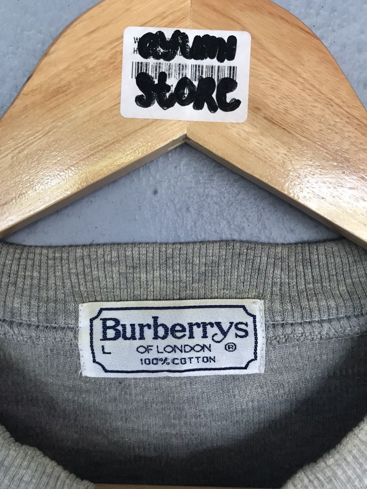 Burberry VTG BURBERRYS SWEATSHIRT Size US L / EU 52-54 / 3 - 5 Thumbnail