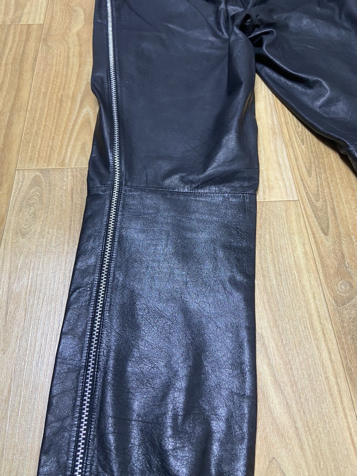 Chanel 34 Chanel Calfskin leather side zipper biker pants jeans Size 25" / US 0 / IT 36 - 6 Thumbnail