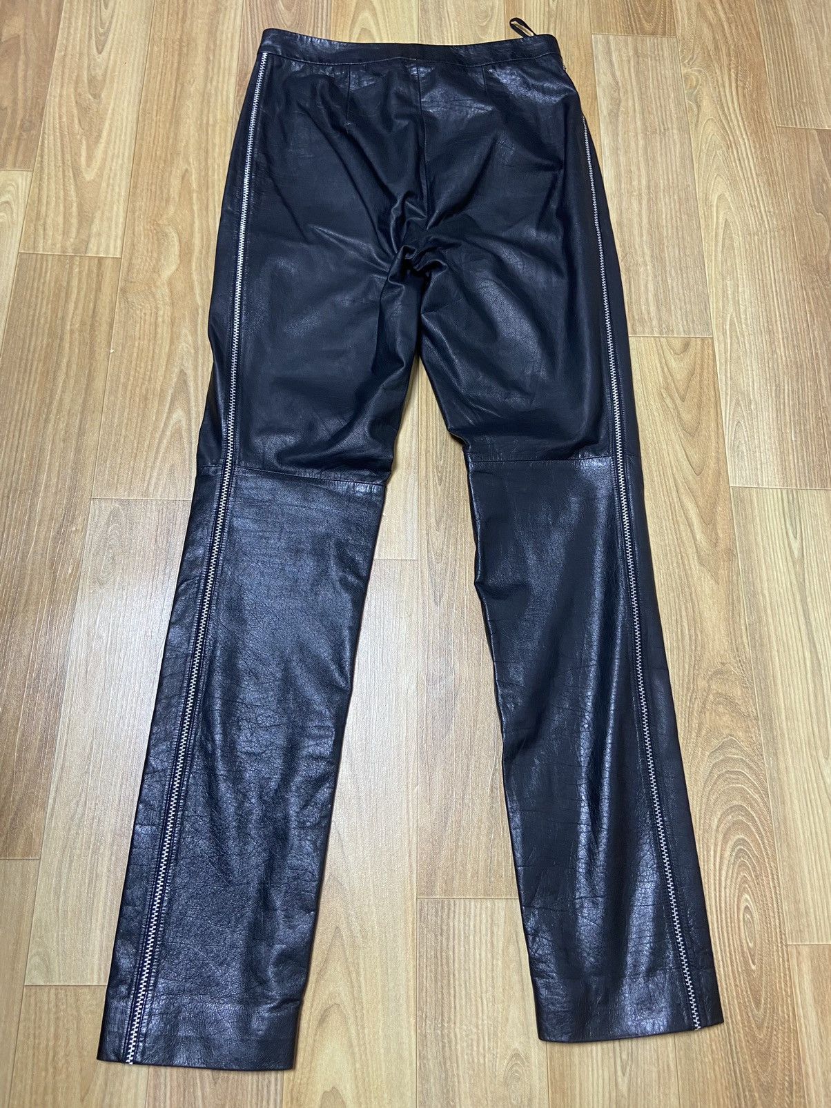 Chanel 34 Chanel Calfskin leather side zipper biker pants jeans Size 25" / US 0 / IT 36 - 2 Thumbnail