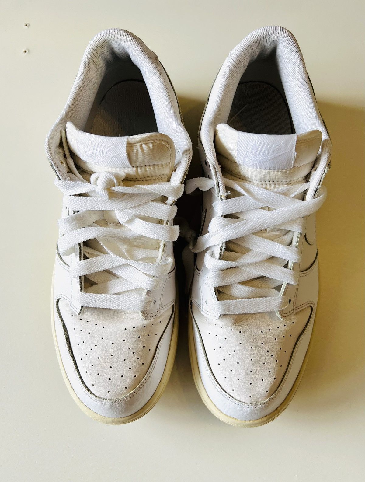 Nike Nike Dunk Low Triple White Size US 10 / EU 43 - 4 Thumbnail