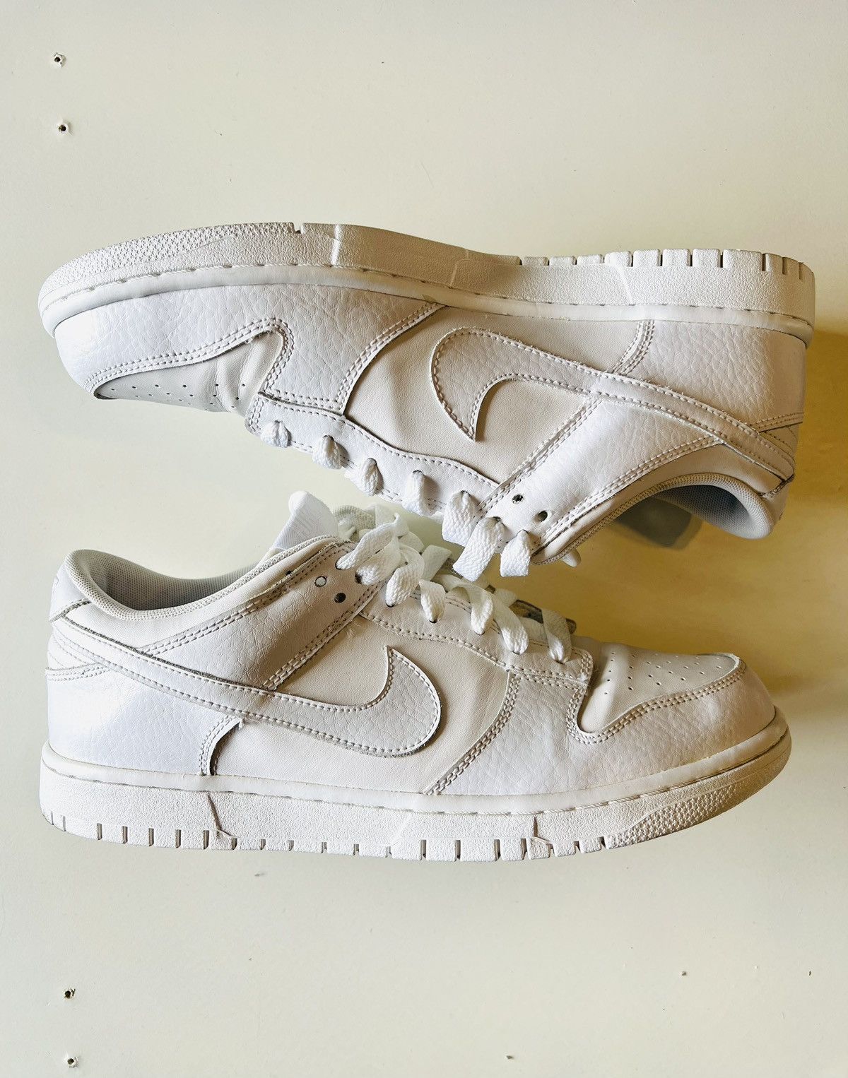 Nike Nike Dunk Low Triple White Size US 10 / EU 43 - 2 Thumbnail