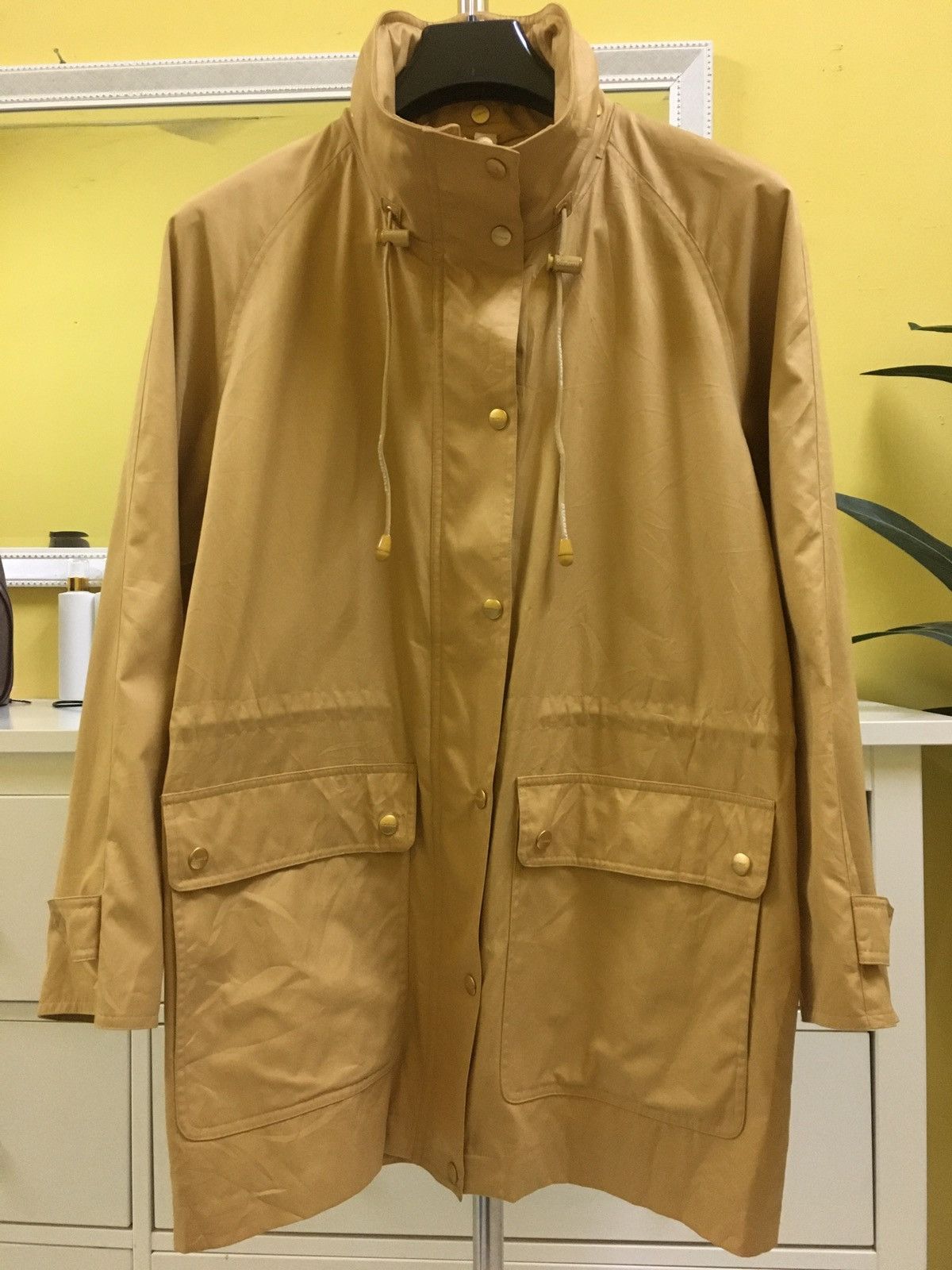Burberry Burberrys’ Fishtail Parka Size US M / EU 48-50 / 2 - 1 Thumbnail