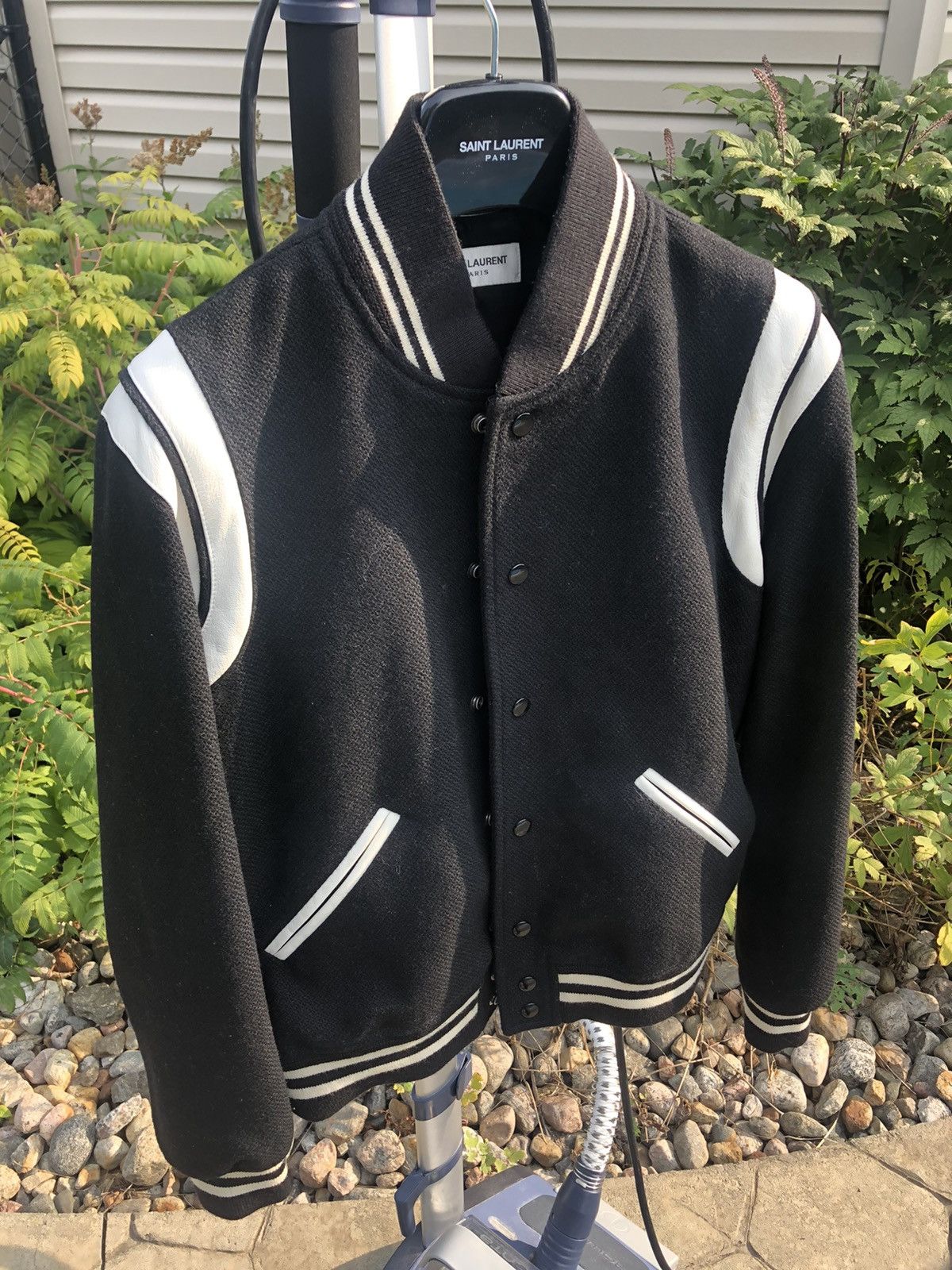 Hedi Slimane × Saint Laurent Paris Saint Laurent X Hedi slimane teddy bomber black jacket Size US S / EU 44-46 / 1 - 2 Thumbnail