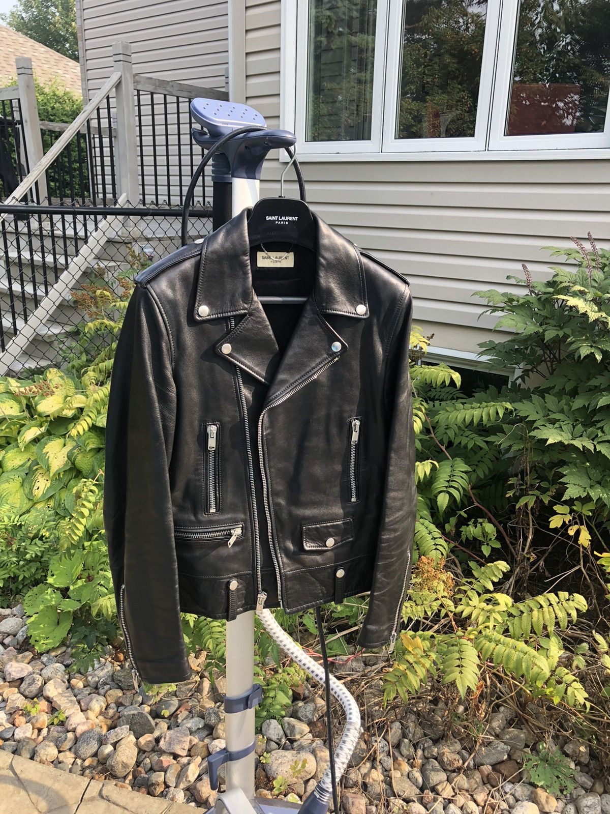 Hedi Slimane × Saint Laurent Paris Saint Laurent X Hedi Slimane L01 Leather jacket size 46 Size US S / EU 44-46 / 1 - 3 Thumbnail