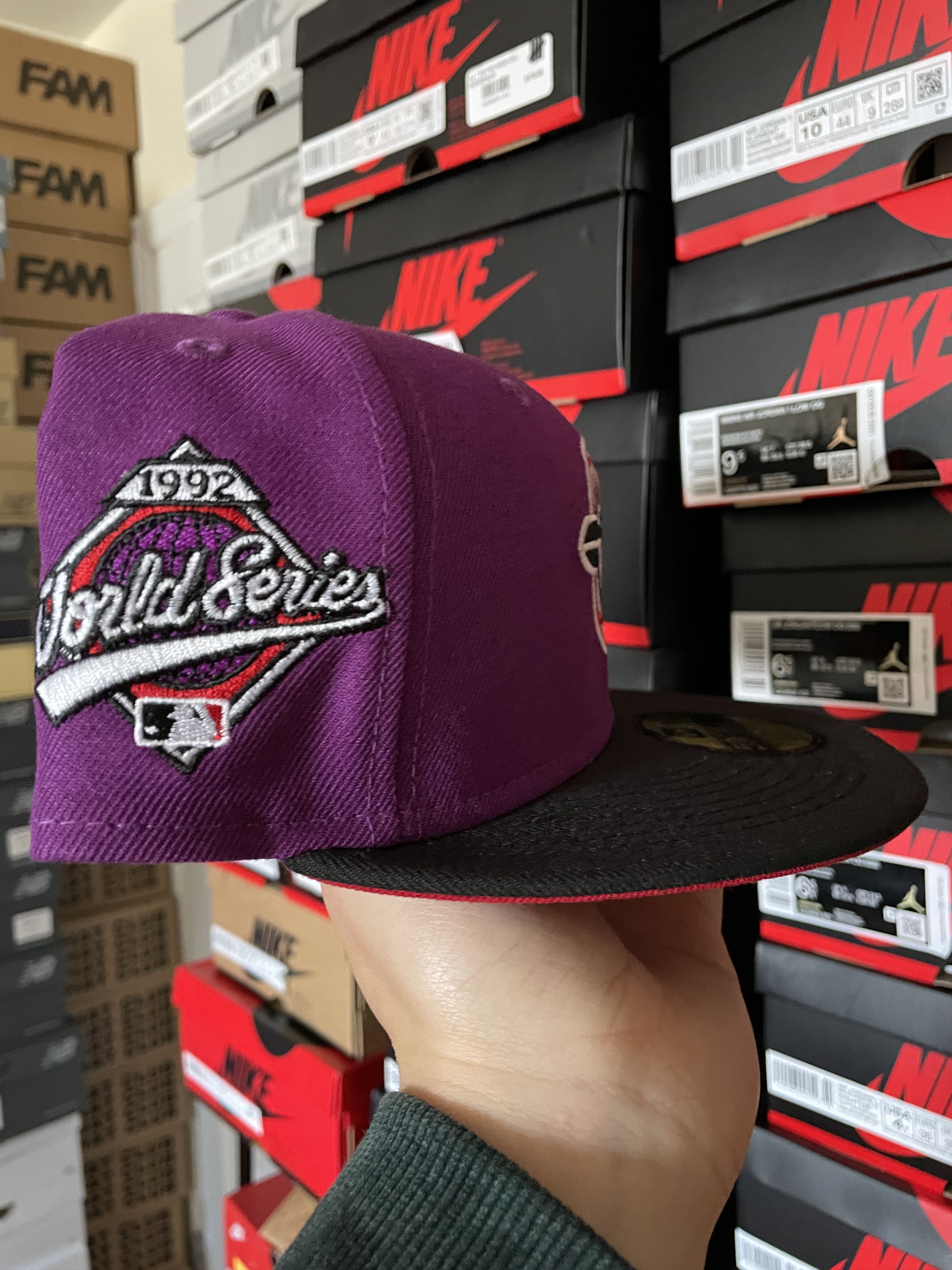 MLB × New Era NBA Crossover Toronto Blue Jays 7 1/8 Purple Black Red Cool Size ONE SIZE - 3 Thumbnail