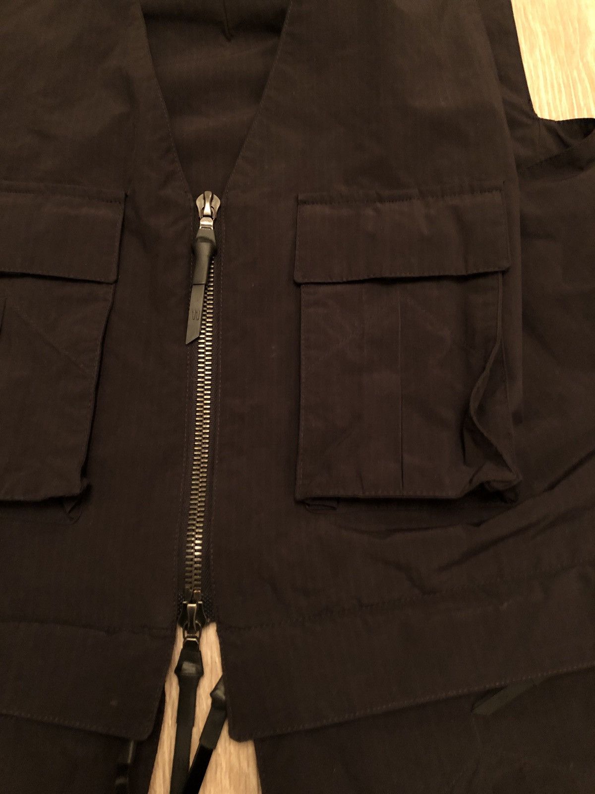 11 By Boris Bidjan Saberi FINAL DROP! 11 By Boris Bidjan Saberi Vest Size US L / EU 52-54 / 3 - 2 Thumbnail