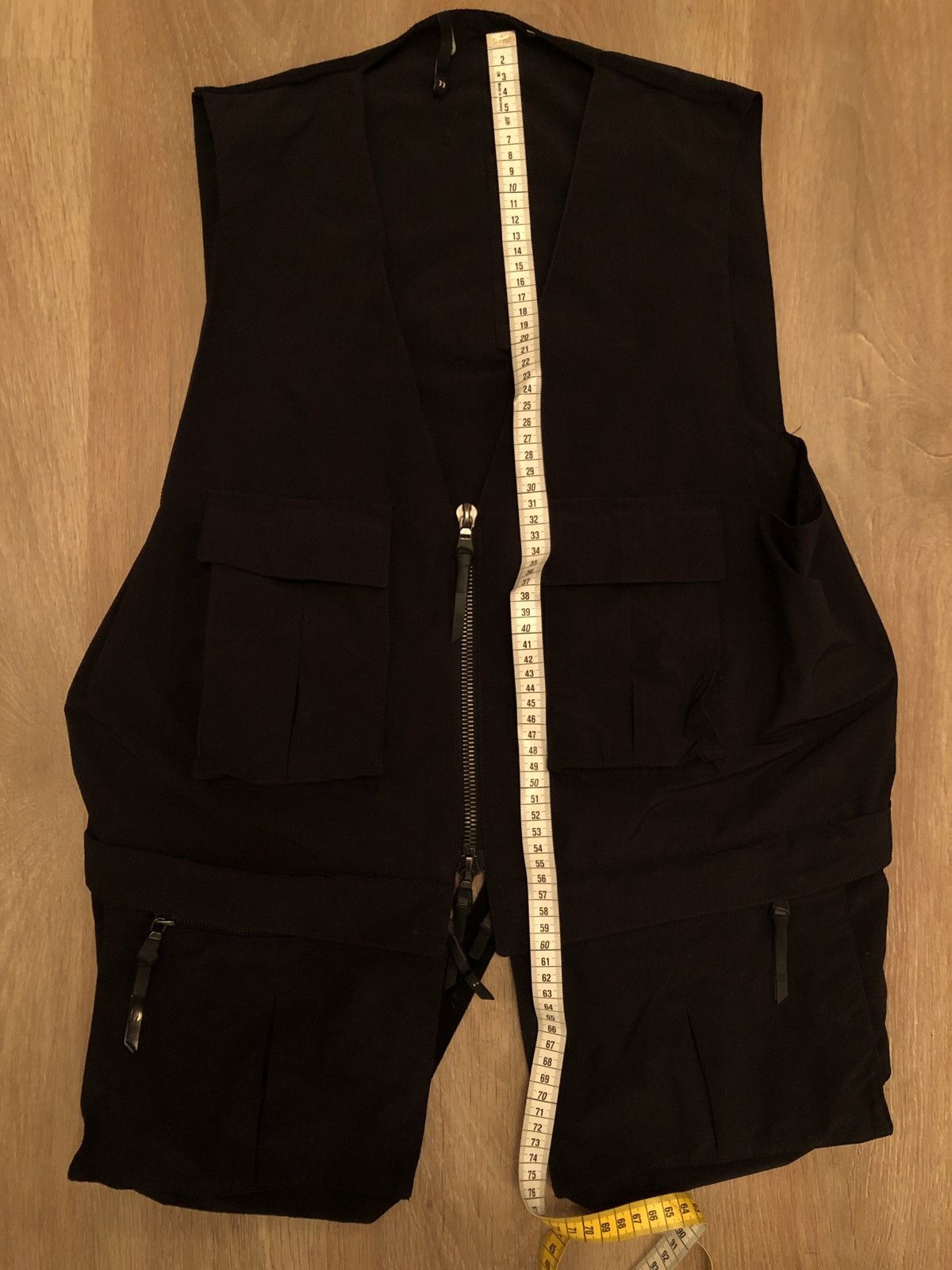 11 By Boris Bidjan Saberi FINAL DROP! 11 By Boris Bidjan Saberi Vest Size US L / EU 52-54 / 3 - 6 Thumbnail
