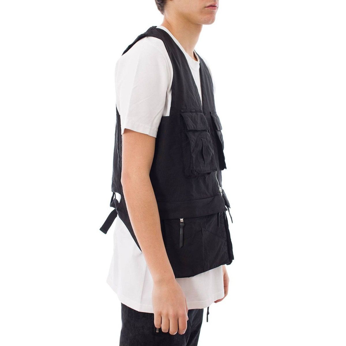 11 By Boris Bidjan Saberi FINAL DROP! 11 By Boris Bidjan Saberi Vest Size US L / EU 52-54 / 3 - 11 Thumbnail