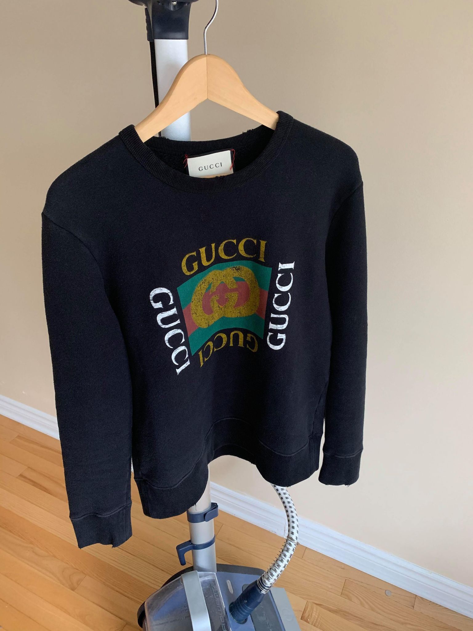 Gucci Gucci logo sweater size small Size US S / EU 44-46 / 1 - 3 Thumbnail