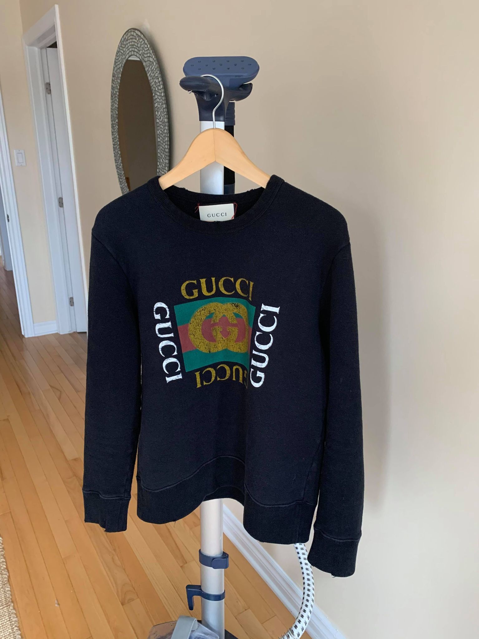 image of Gucci Logo Sweater Size Small in Black, Men's