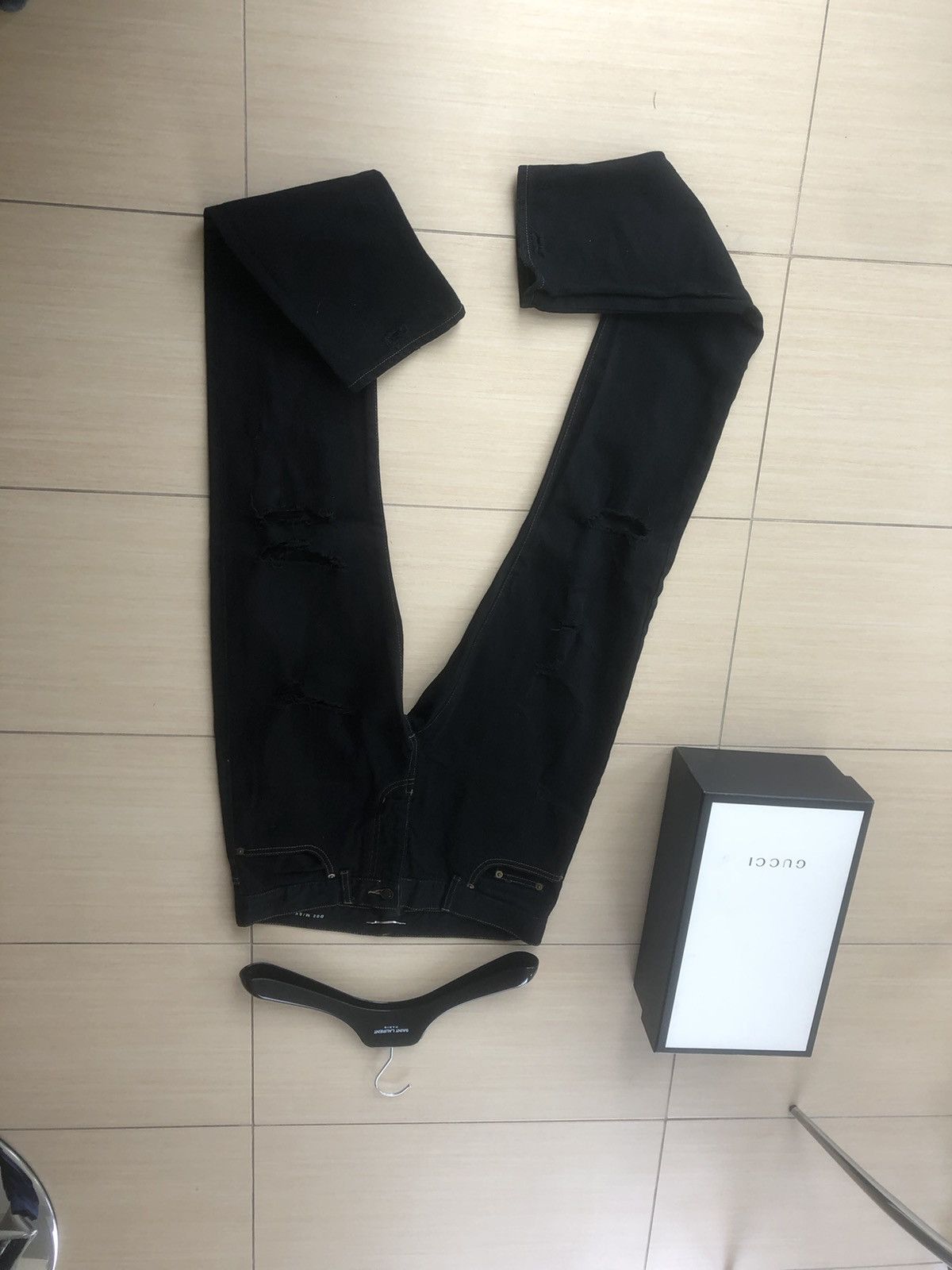 Hedi Slimane × Saint Laurent Paris Saint Laurent Trash D02 x Hedi slimane size 30 Size US 30 / EU 46 - 12 Thumbnail