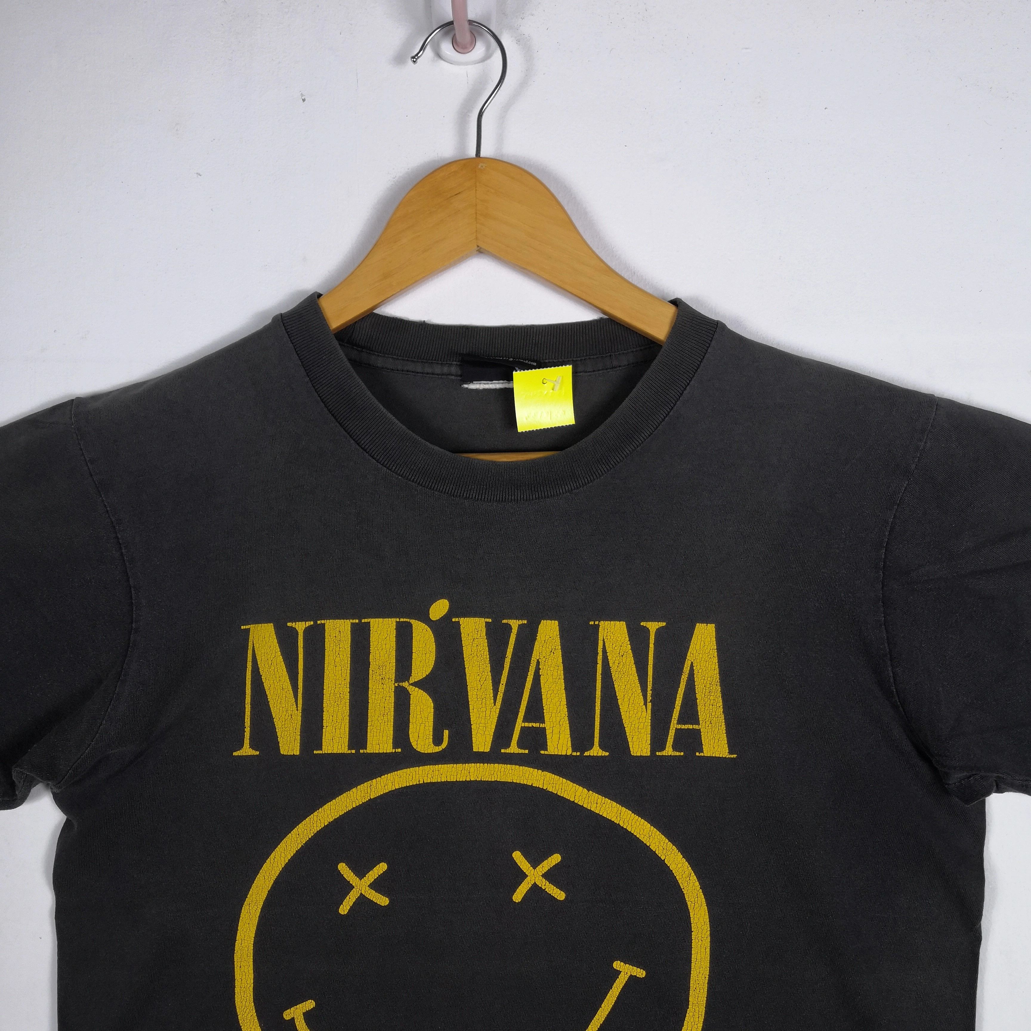 Band Tees Vintage 90s Nirvana T-Shirt Kurt Cobain Grunge Crewneck Tees Size US S / EU 44-46 / 1 - 3 Thumbnail