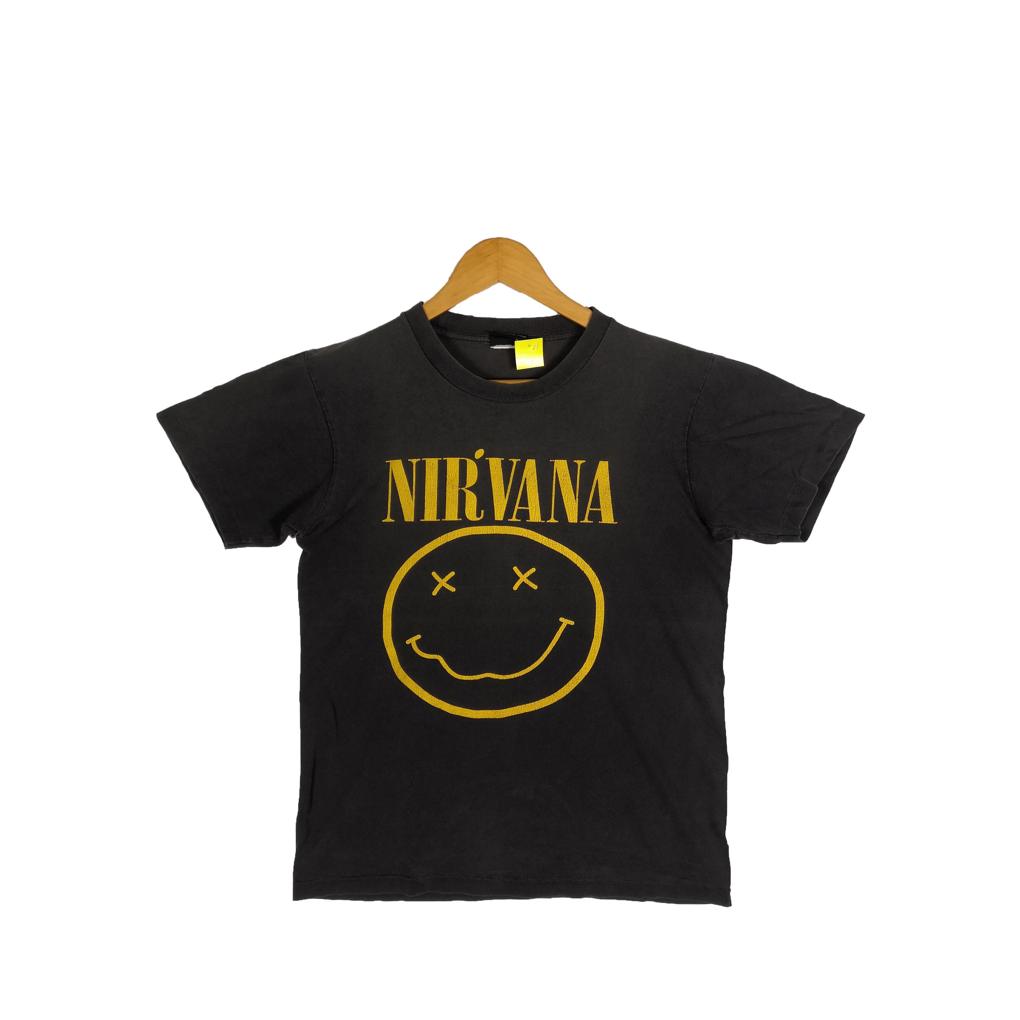 Band Tees Vintage 90s Nirvana T-Shirt Kurt Cobain Grunge Crewneck Tees Size US S / EU 44-46 / 1 - 1 Thumbnail