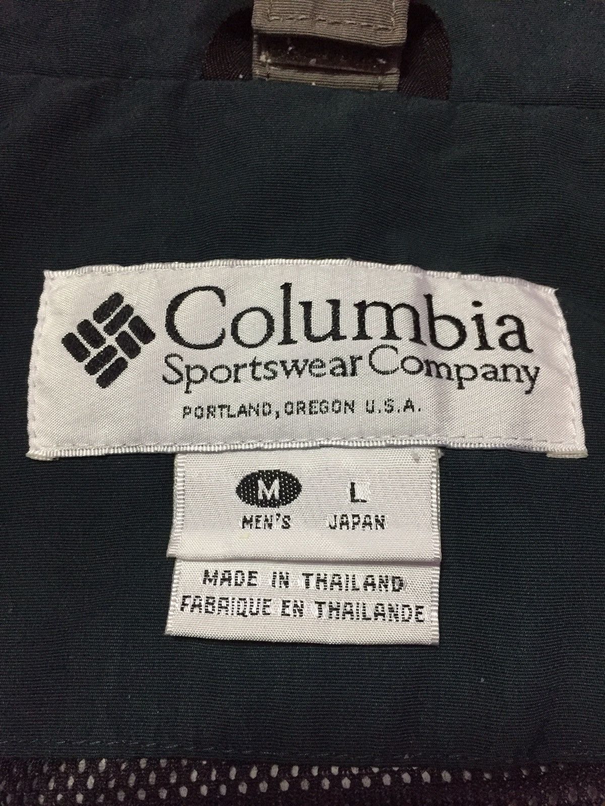 Columbia Columbia Sportswear Company Jackets Size L Size US L / EU 52-54 / 3 - 7 Thumbnail