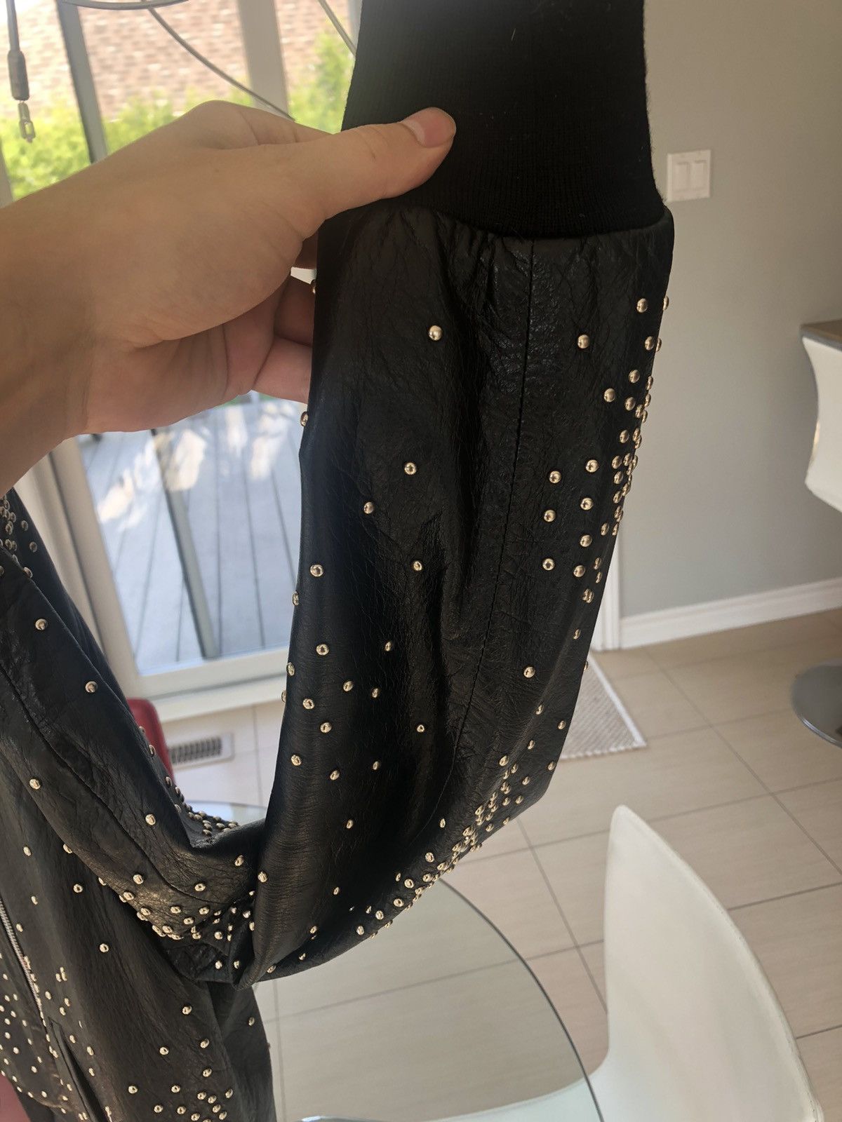 Hedi Slimane × Saint Laurent Paris Saint Laurent x Hedi Slimane studded leather teddy jacket Size US S / EU 44-46 / 1 - 17 Thumbnail