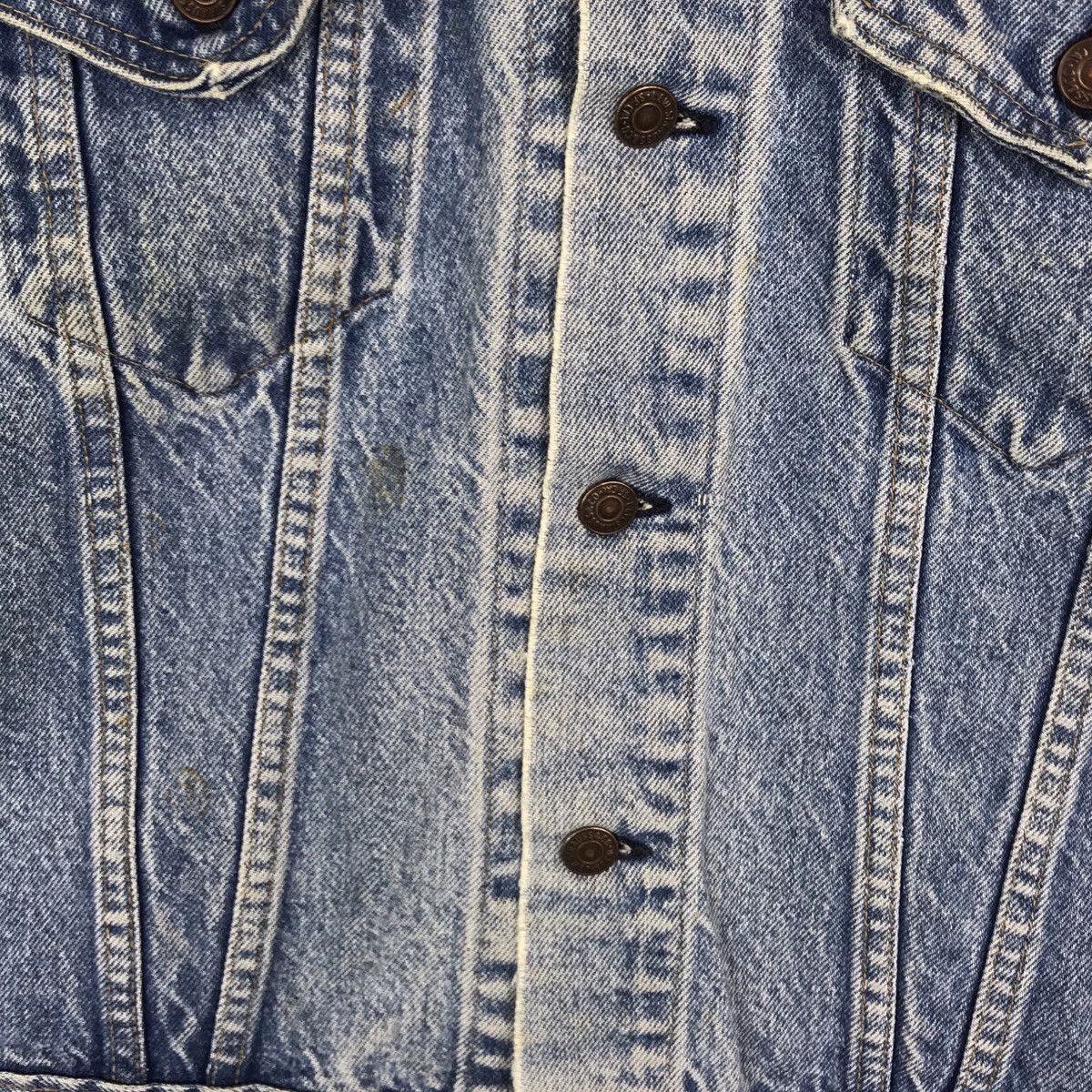 Levi's Vintage Levi's Usa Seasoned Denim Trucker Jacket Size US M / EU 48-50 / 2 - 6 Thumbnail