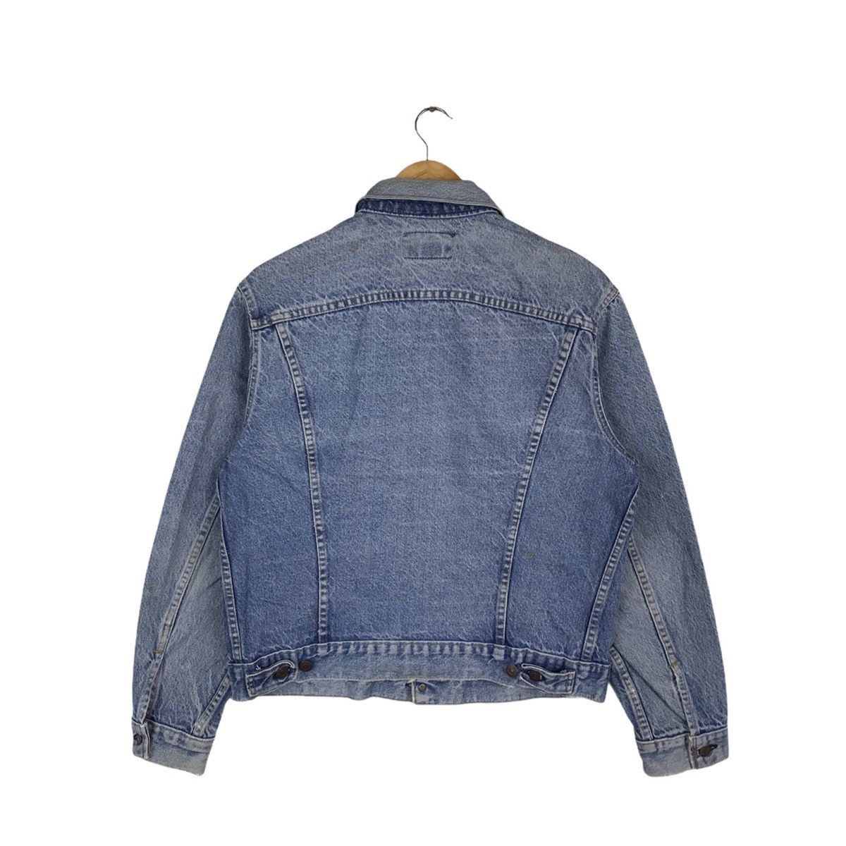 Levi's Vintage Levi's Usa Seasoned Denim Trucker Jacket Size US M / EU 48-50 / 2 - 3 Thumbnail