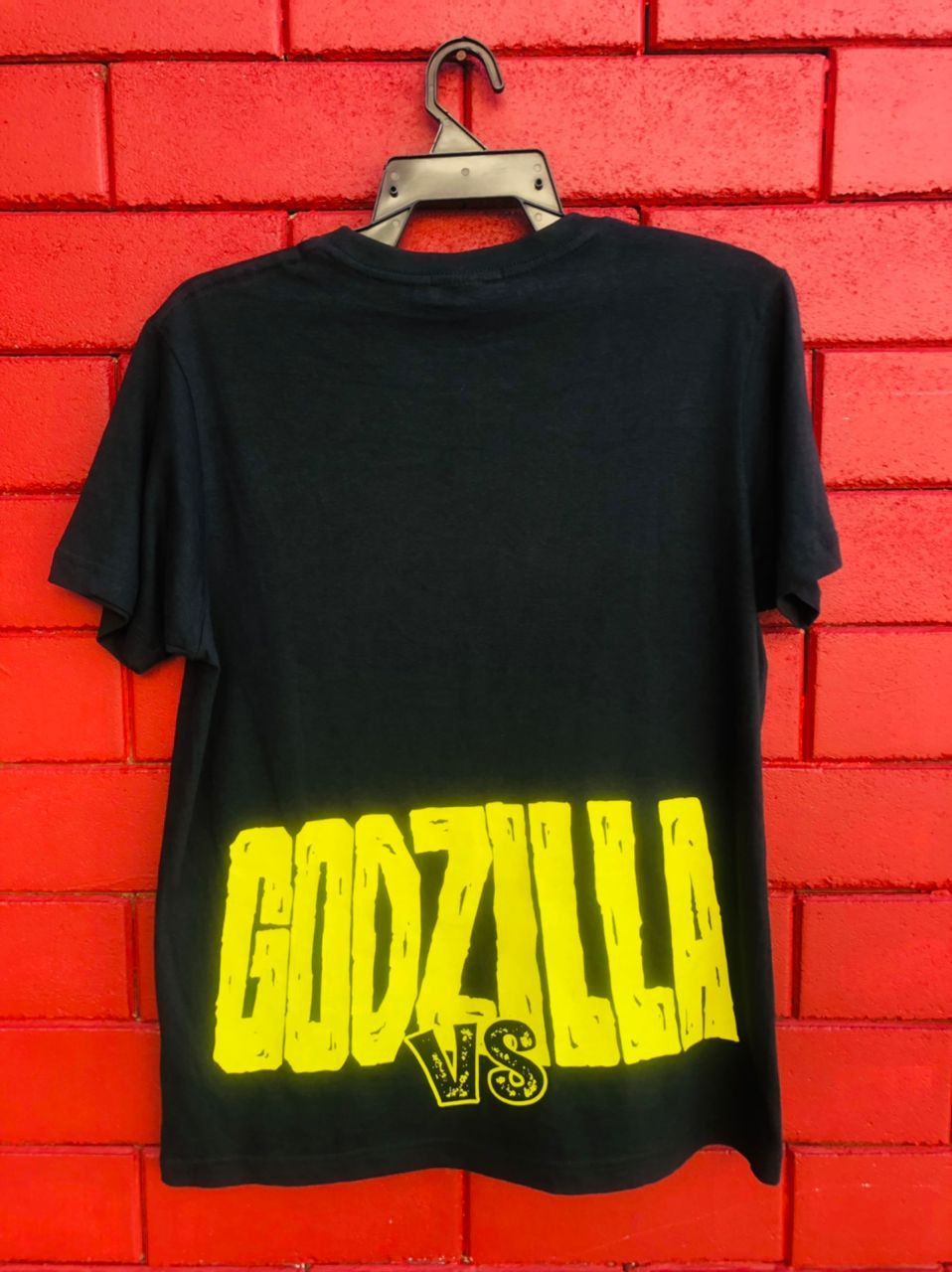 Vintage Vintage Godzilla Japanese Designer Fashion Style Shirt Size US M / EU 48-50 / 2 - 2 Thumbnail