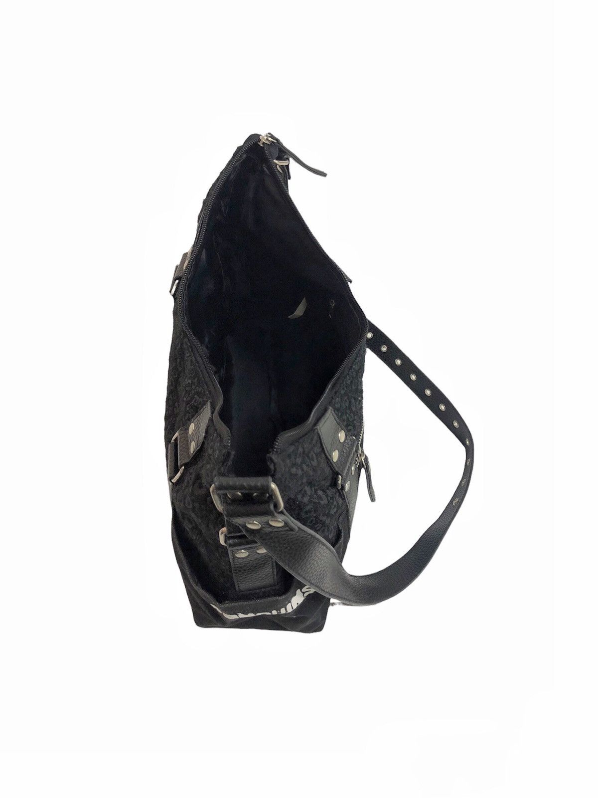 Algonquins 00’s Algonquins Harajuku Gothic punk massager bag Size ONE SIZE - 12 Thumbnail