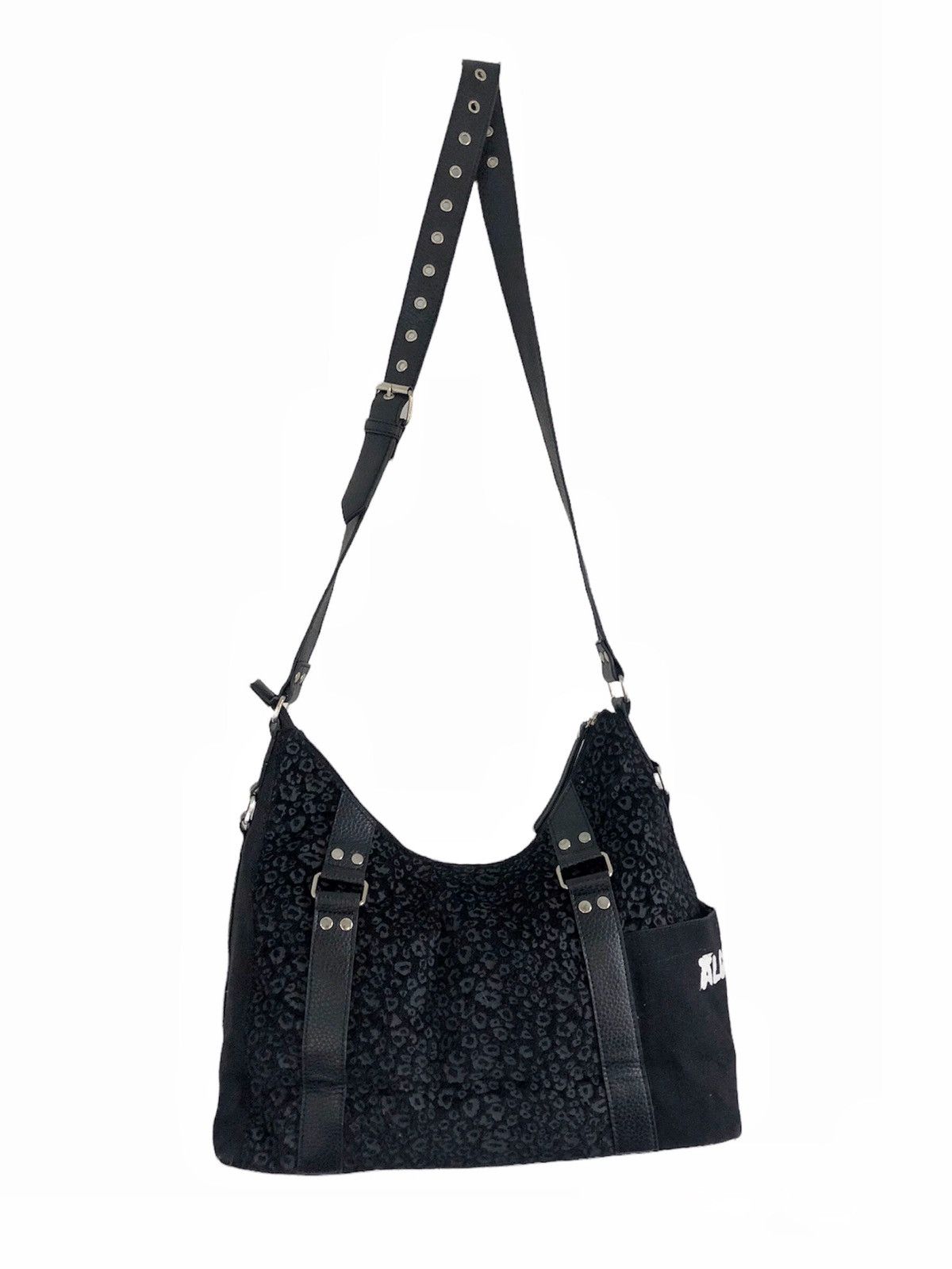 Algonquins 00’s Algonquins Harajuku Gothic punk massager bag Size ONE SIZE - 10 Thumbnail