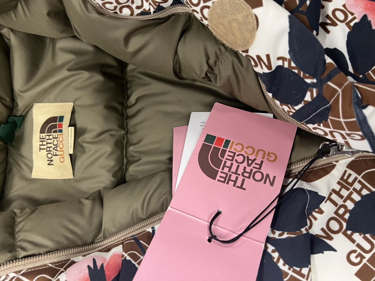 Gucci × The North Face Gucci x The North Face Floral Down Parka sz M Size US M / EU 48-50 / 2 - 5 Thumbnail