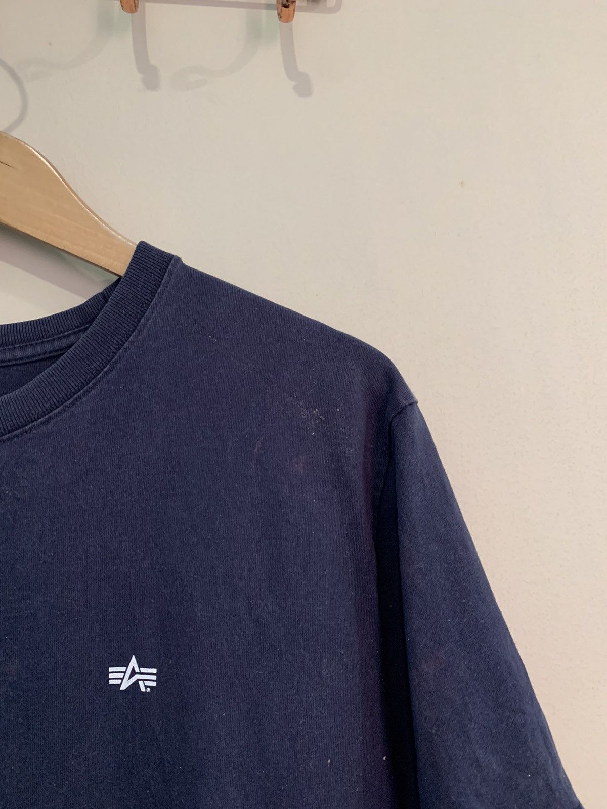Alpha Industries × Vintage Alpha Industries American Flag Vietnam Military Assistance Size US L / EU 52-54 / 3 - 7 Thumbnail