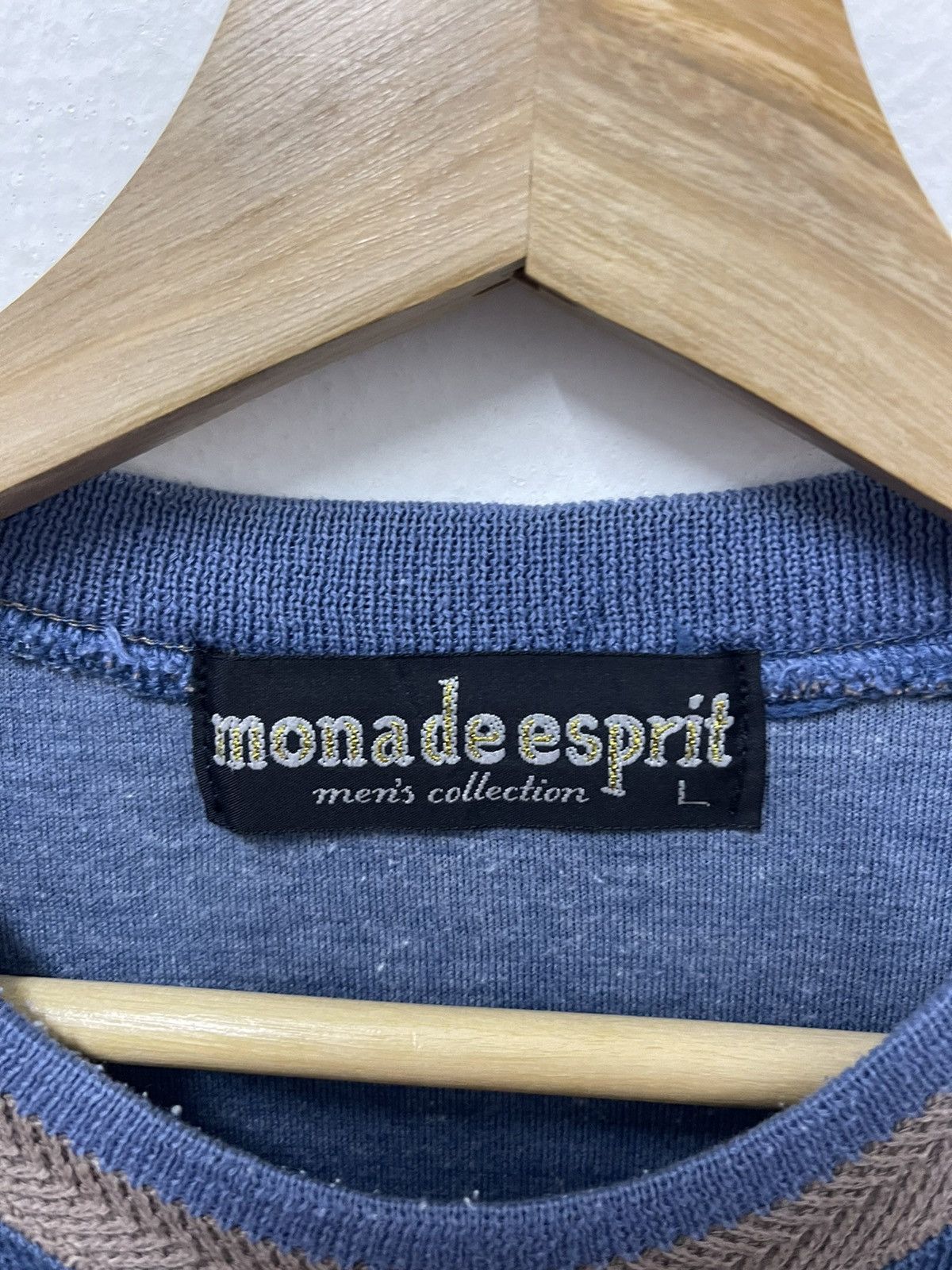 Japanese Brand × Vintage Vintage Mona Deesprit Embroidery Big Logo Sweatshirt Size US M / EU 48-50 / 2 - 5 Thumbnail