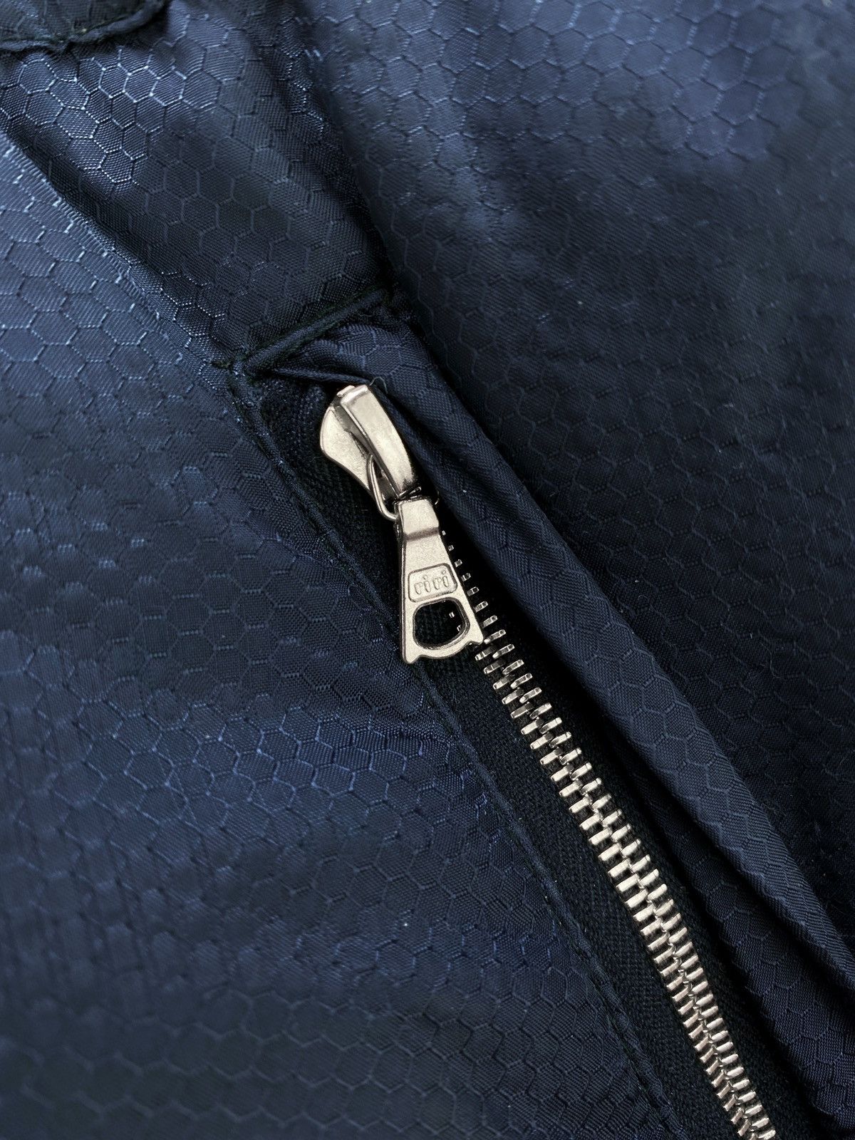 Undercover AW01 Undercover “Melting Pot” Small Parts Puffer Jacket Size US L / EU 52-54 / 3 - 5 Thumbnail