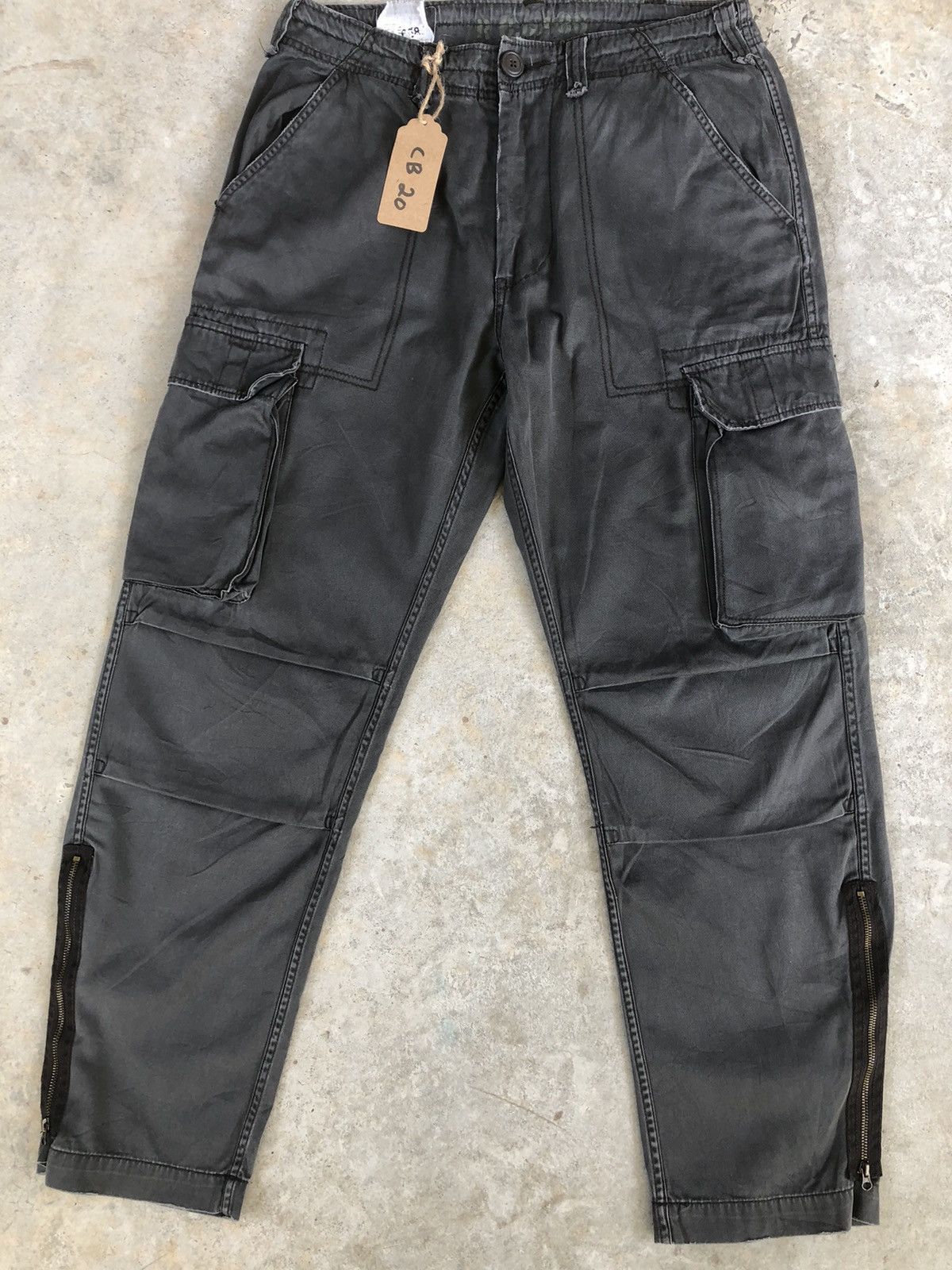 Japanese Brand real crush parachute cargo pants multipocket tactical Size US 30 / EU 46 - 4 Thumbnail
