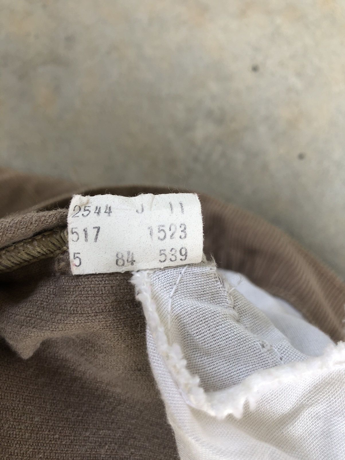 If Six Was Nine Vintage 80’s Levi’s Corduroy Pants Flared Jeans 517 Size US 31 - 16 Thumbnail