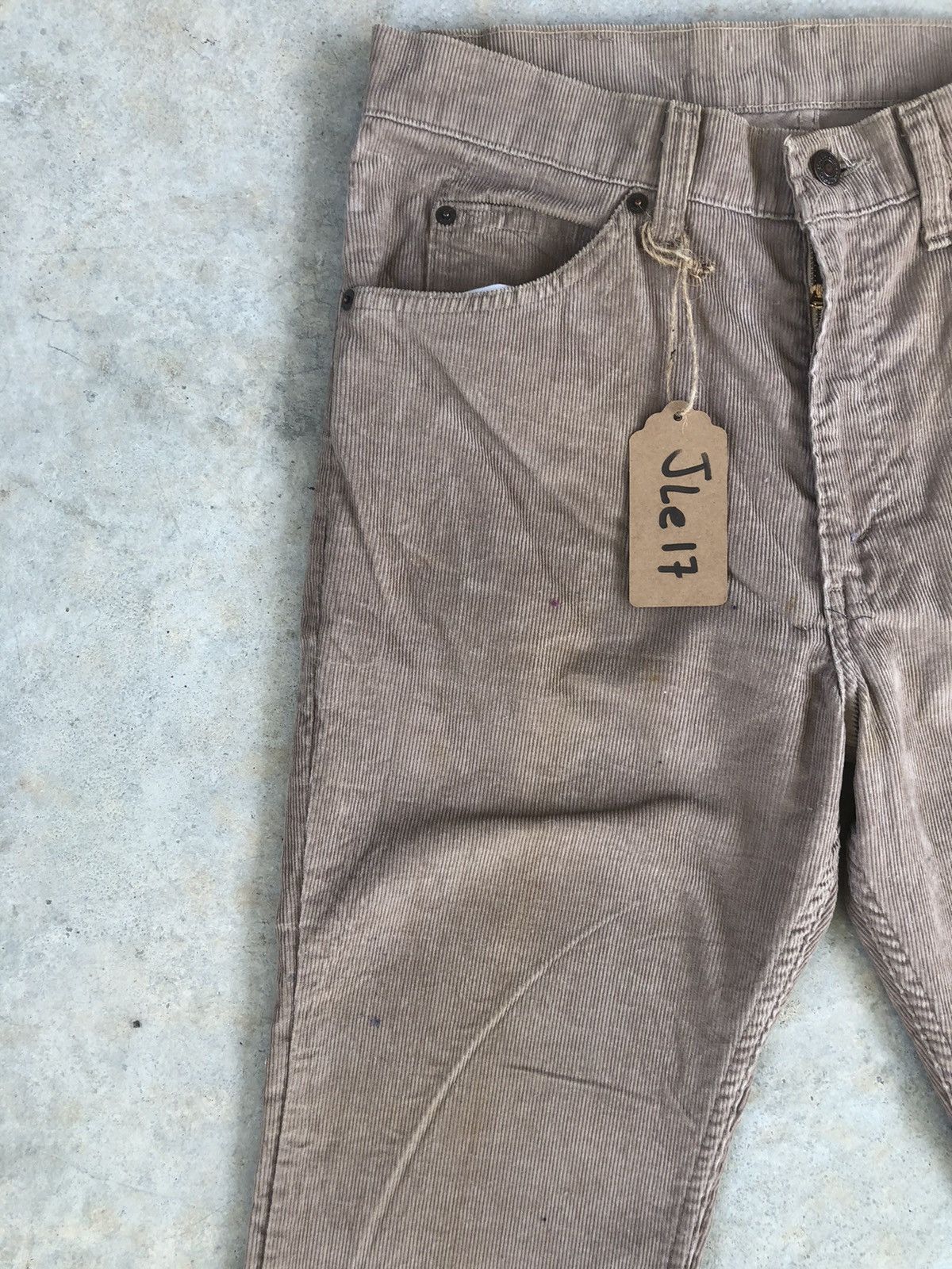 If Six Was Nine Vintage 80’s Levi’s Corduroy Pants Flared Jeans 517 Size US 31 - 3 Thumbnail