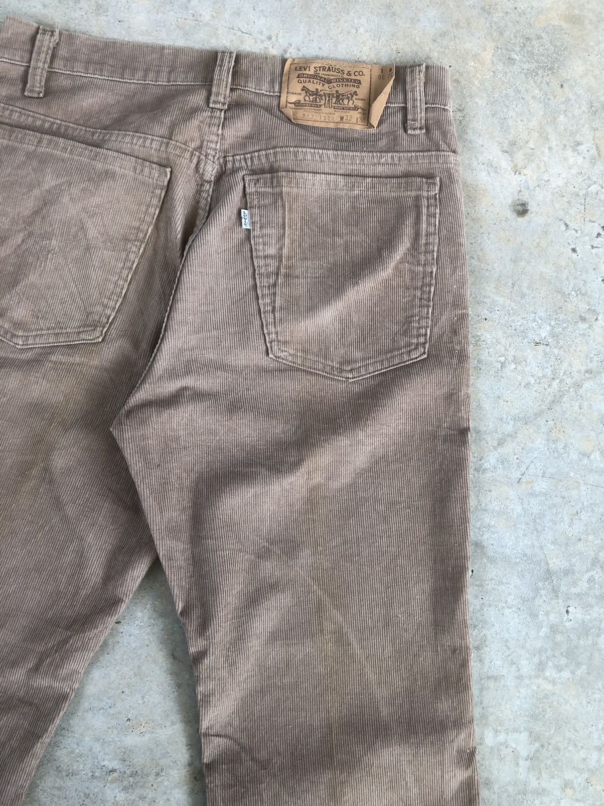 If Six Was Nine Vintage 80’s Levi’s Corduroy Pants Flared Jeans 517 Size US 31 - 10 Thumbnail