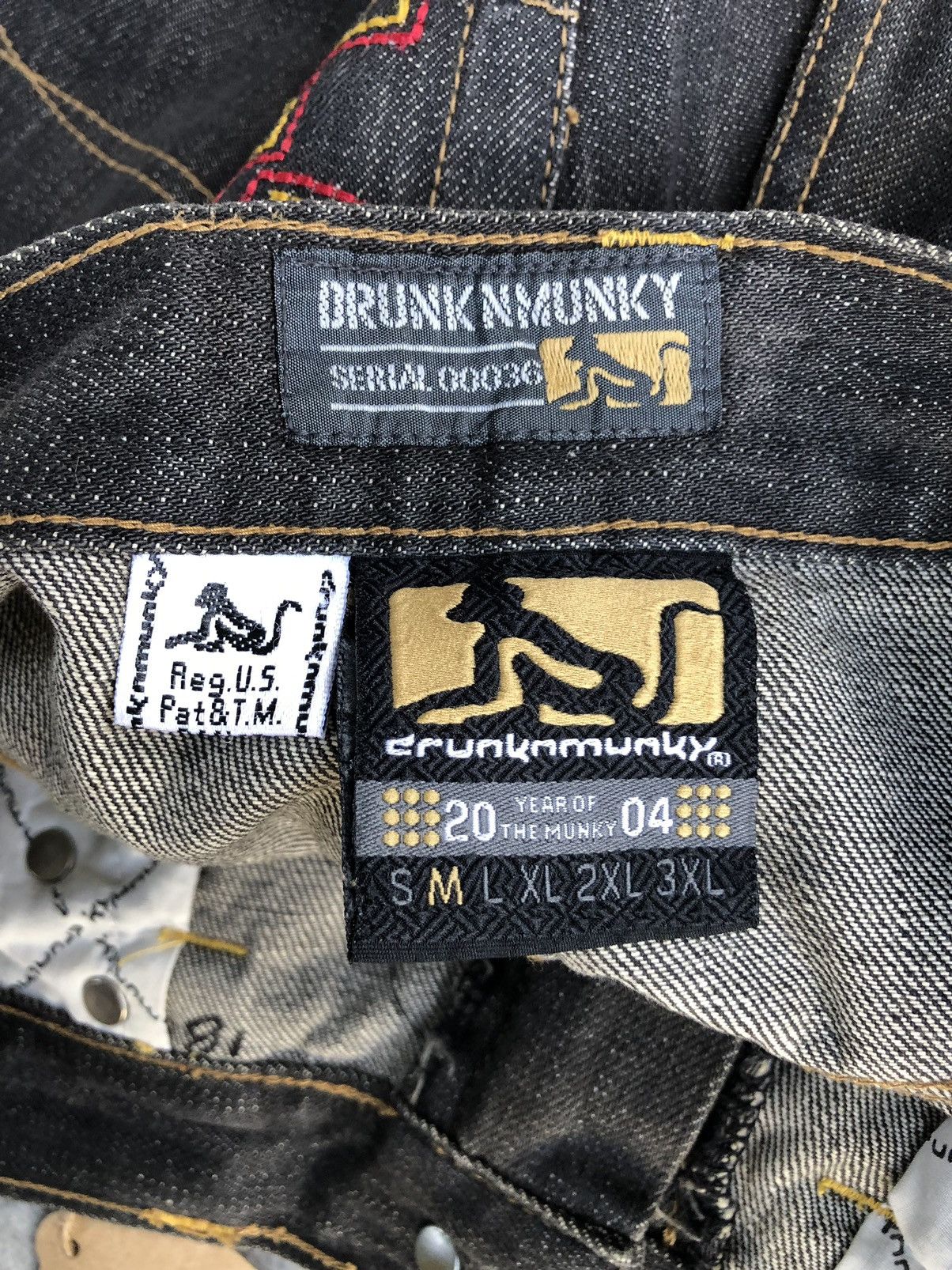 DrunknMunky Drunkn Munky Spellout Embroidered Jeans Baggy Jeans hip hop Size US 31 - 14 Thumbnail
