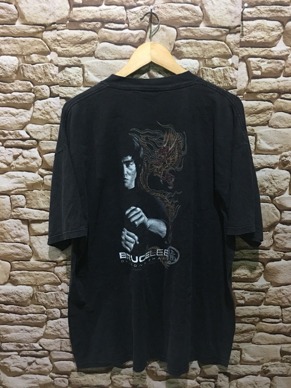 Vintage Vintage 90s Bruce Lee movie film Graphic Black T Shirt Size US XXL / EU 58 / 5 - 1 Thumbnail