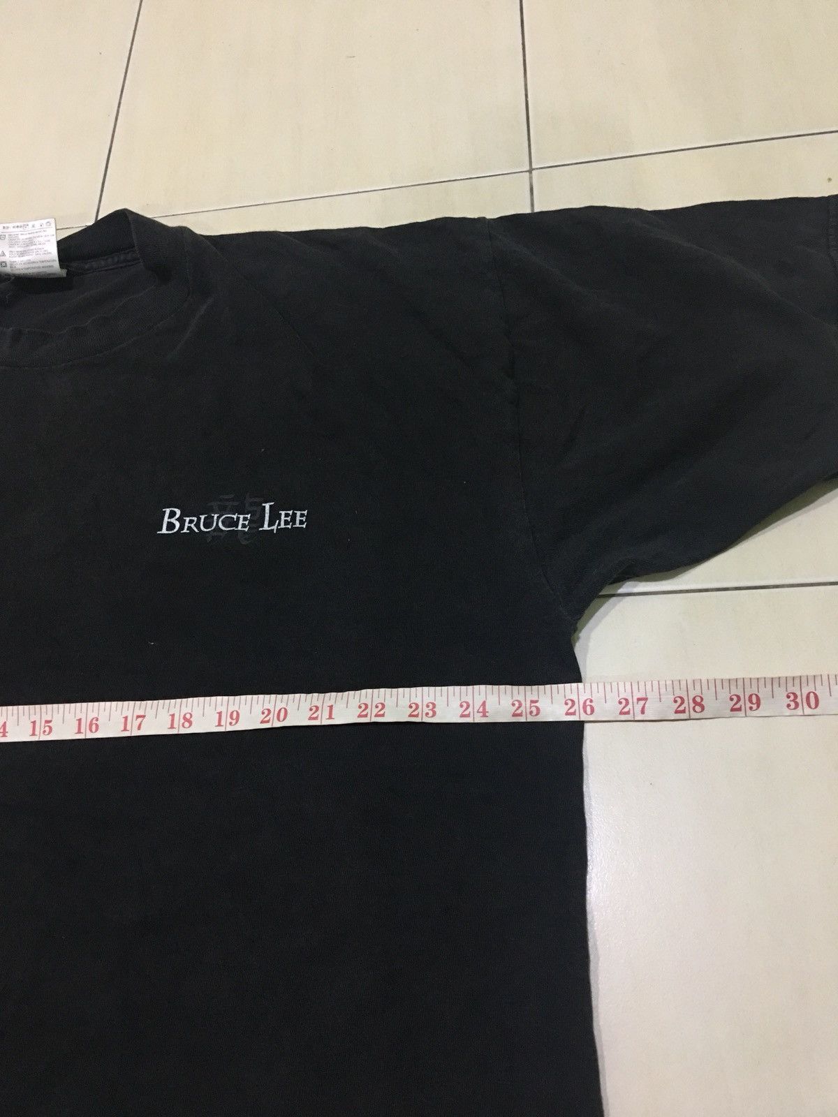 Vintage Vintage 90s Bruce Lee movie film Graphic Black T Shirt Size US XXL / EU 58 / 5 - 7 Thumbnail