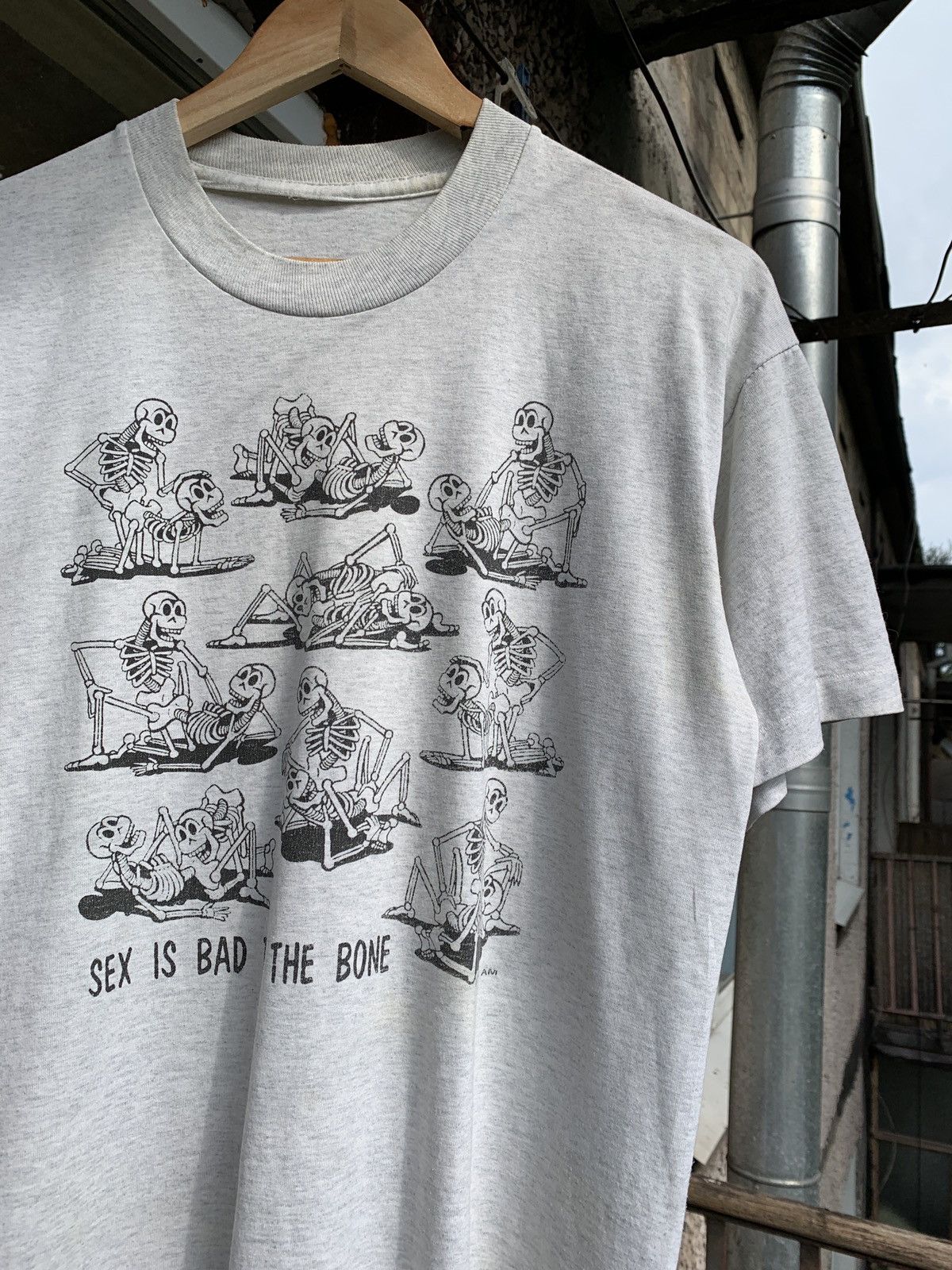 Vintage Vintage Sex Is Bad To The Bone Skeleton Single Stitch Shirt Size US M / EU 48-50 / 2 - 4 Thumbnail