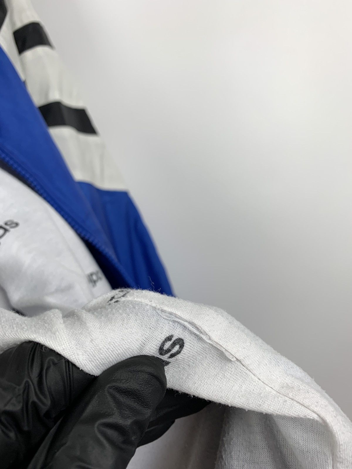Adidas 90s Vintage Adidas Tracksuit Navy Blue Jacket + Pants Size US L / EU 52-54 / 3 - 25 Thumbnail