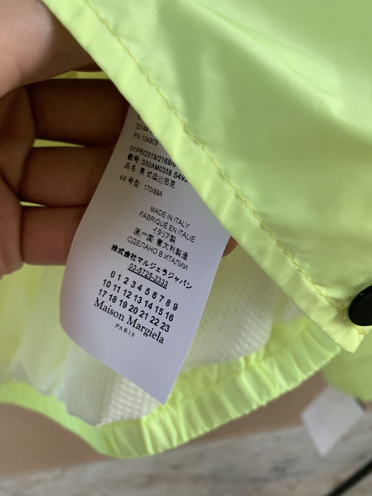 Maison Margiela Coach Stereotype Jacket in Highlighter Yellow Size US M / EU 48-50 / 2 - 13 Thumbnail