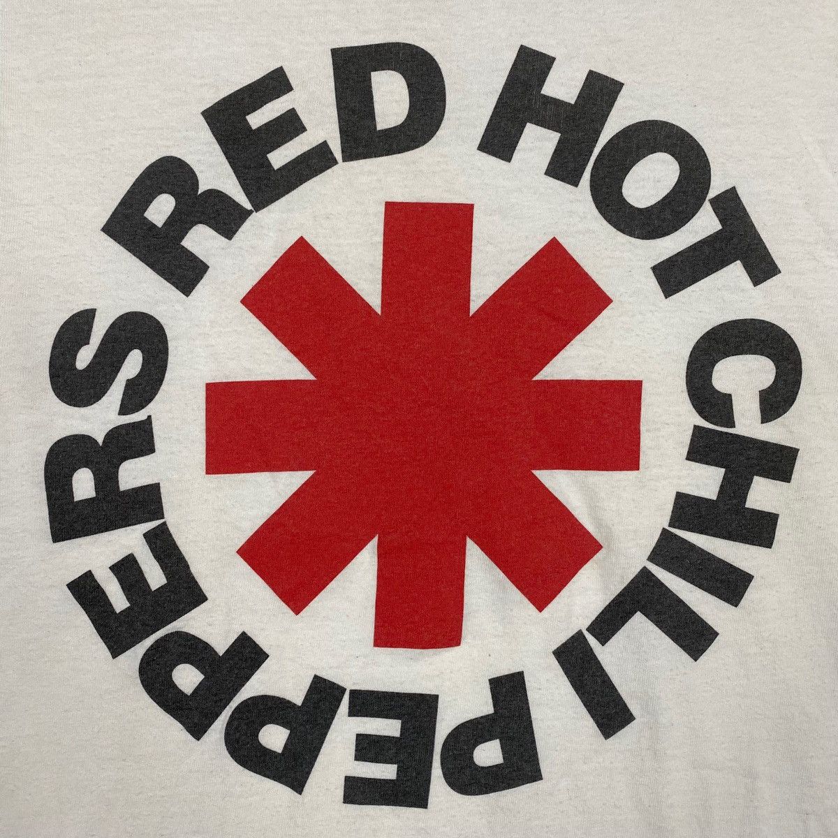 Band Tees × Giant × Vintage Y2K RED HOT CHILI PEPPERS BAND T SHIRT Size US S / EU 44-46 / 1 - 3 Thumbnail