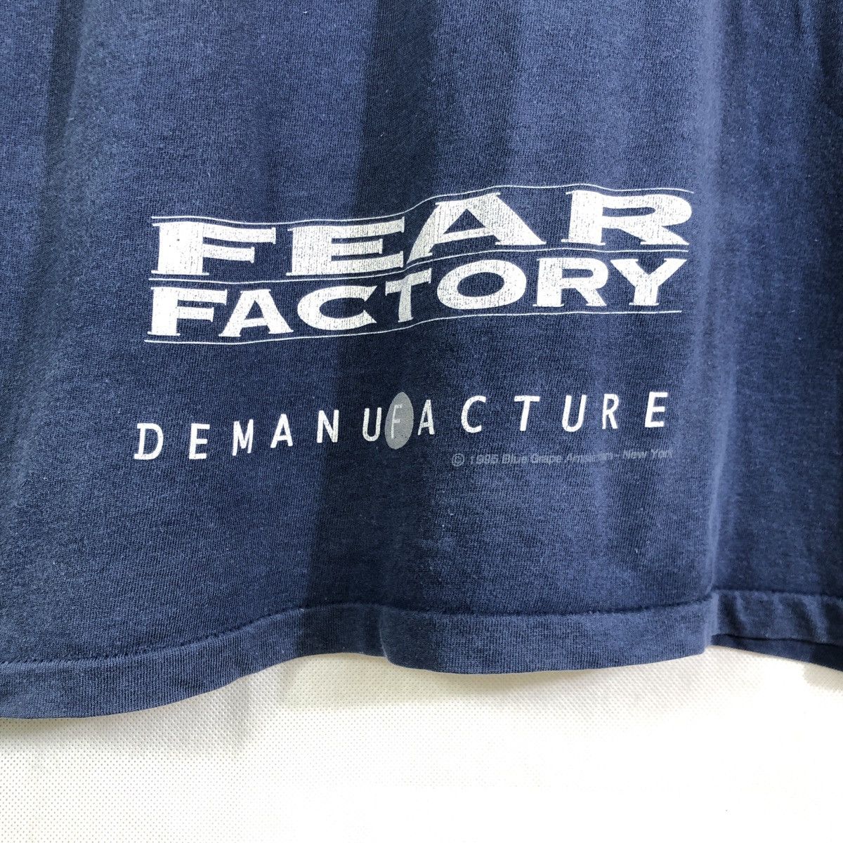 Band Tees × Vintage Rare! Vintage 1996 Fear Factory Demanufacture Fades Tshirt Size US M / EU 48-50 / 2 - 9 Thumbnail