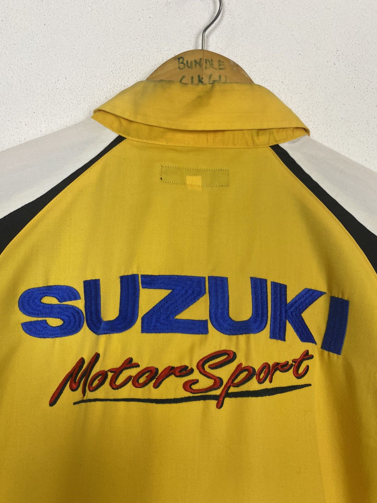 Vintage VINTAGE SUZUKI MOTORSPORT WORKER SHIRT Size US L / EU 52-54 / 3 - 8 Thumbnail