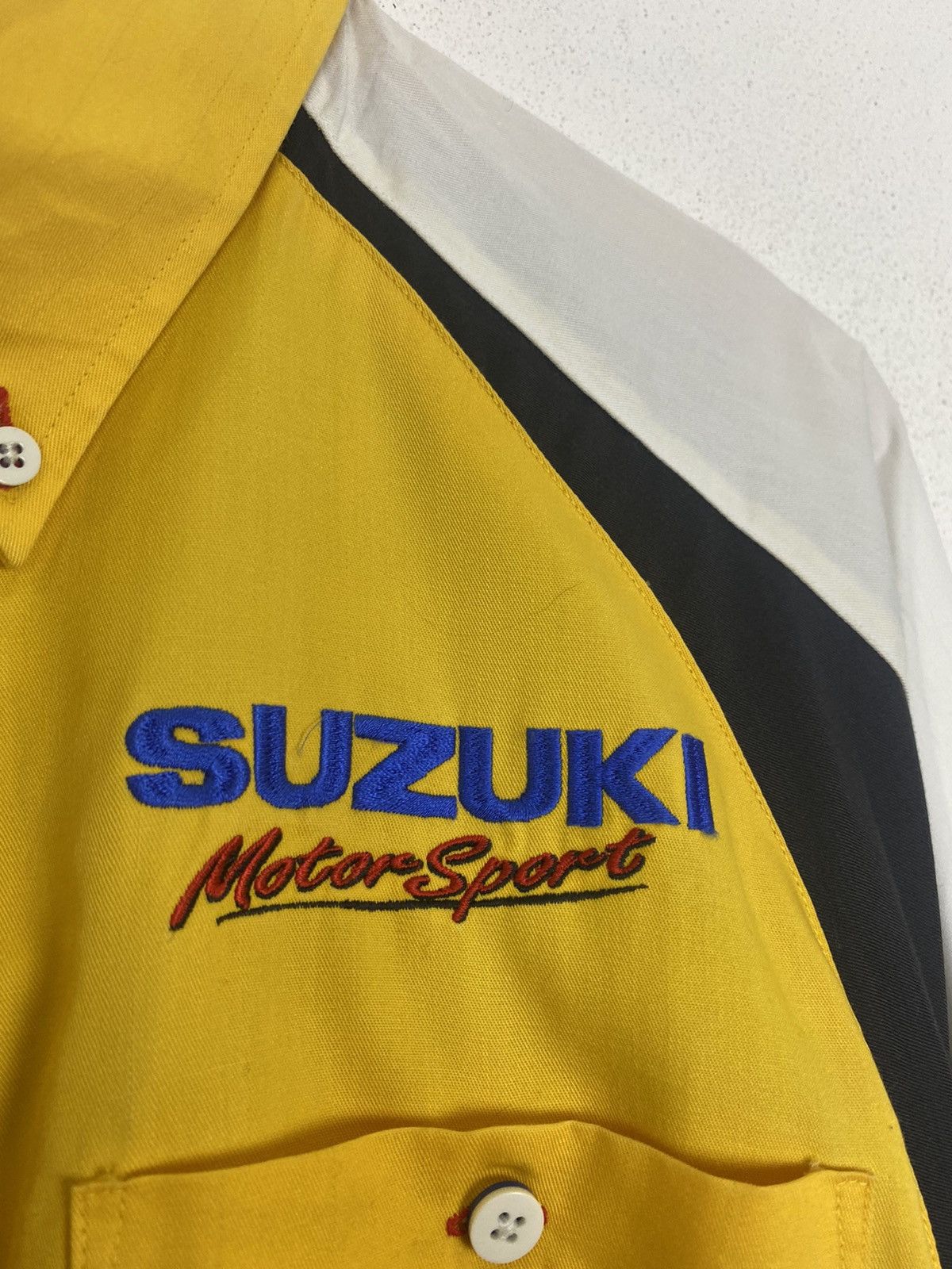 Vintage VINTAGE SUZUKI MOTORSPORT WORKER SHIRT Size US L / EU 52-54 / 3 - 5 Thumbnail