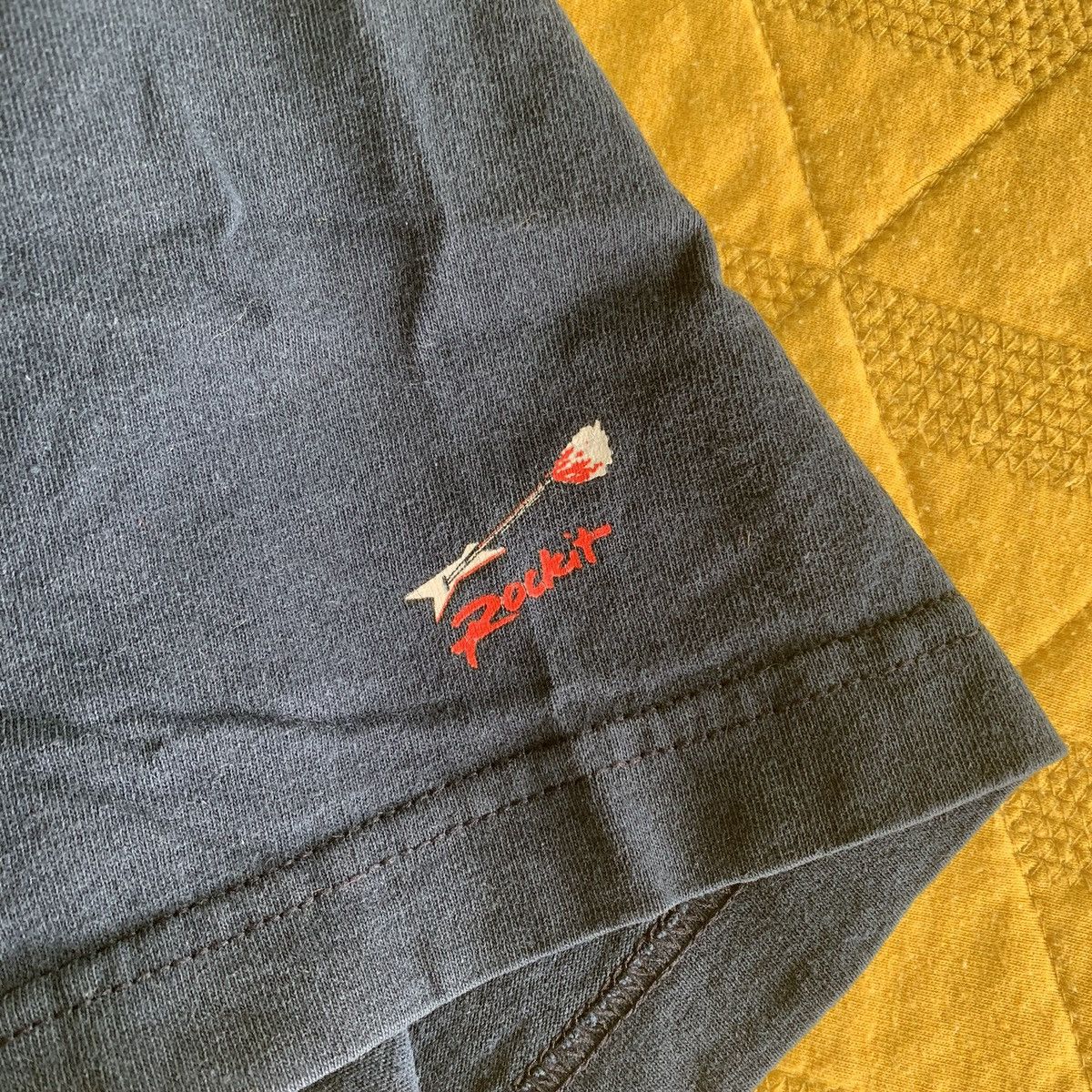 Vintage Vintage y2k Almost Skate Tee Rocker Large 2003 Rodney Mullen Size US L / EU 52-54 / 3 - 8 Thumbnail