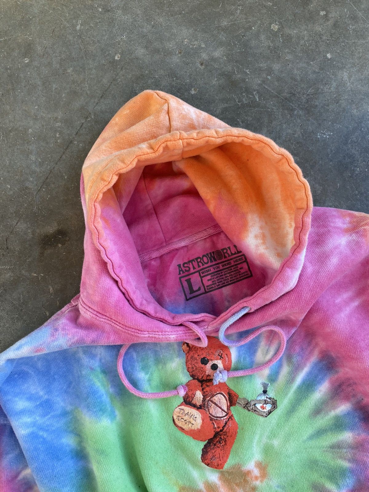 Travis Scott Travis Scott Astroworld Tie Dye Bear Hoodie Large 🧊 Cactus Size US L / EU 52-54 / 3 - 3 Thumbnail