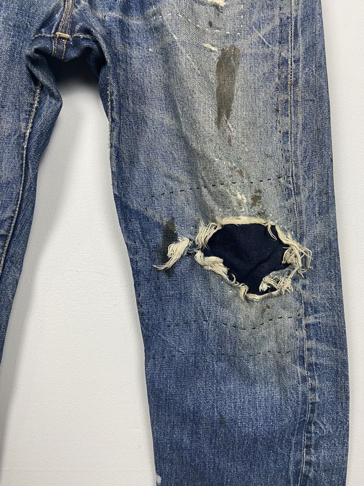 Levi's × Vintage Vintage 60s Levis Big E 🇺🇸 Denim Distressed Jeans Size US 36 / EU 52 - 8 Thumbnail