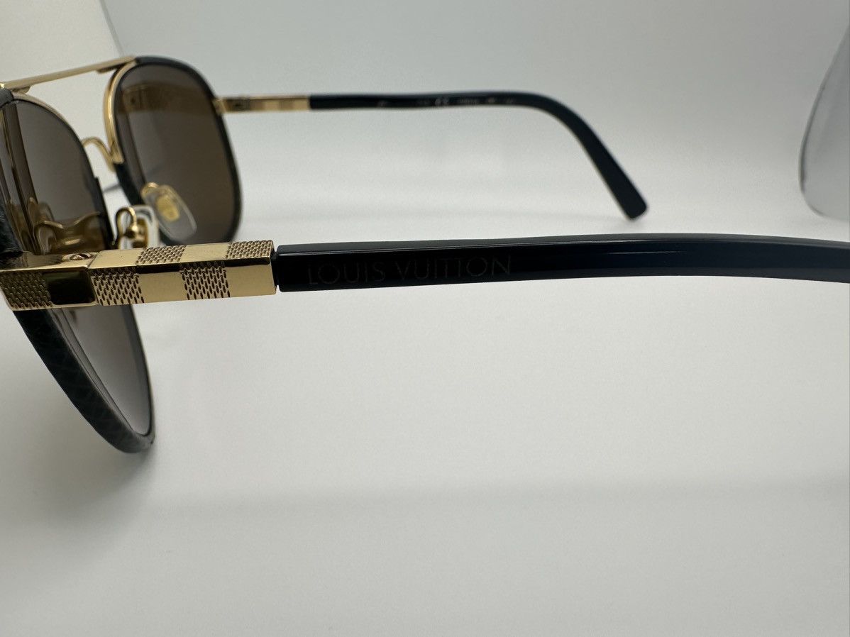 Louis Vuitton Louis Vuitton Attitude pilot sunglasses Size ONE SIZE - 13 Thumbnail