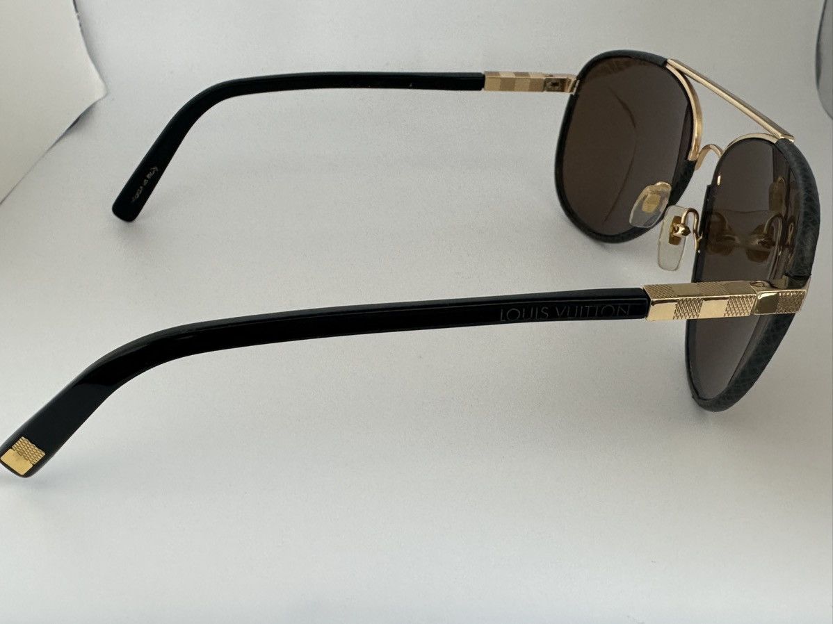 Louis Vuitton Louis Vuitton Attitude pilot sunglasses Size ONE SIZE - 20 Thumbnail