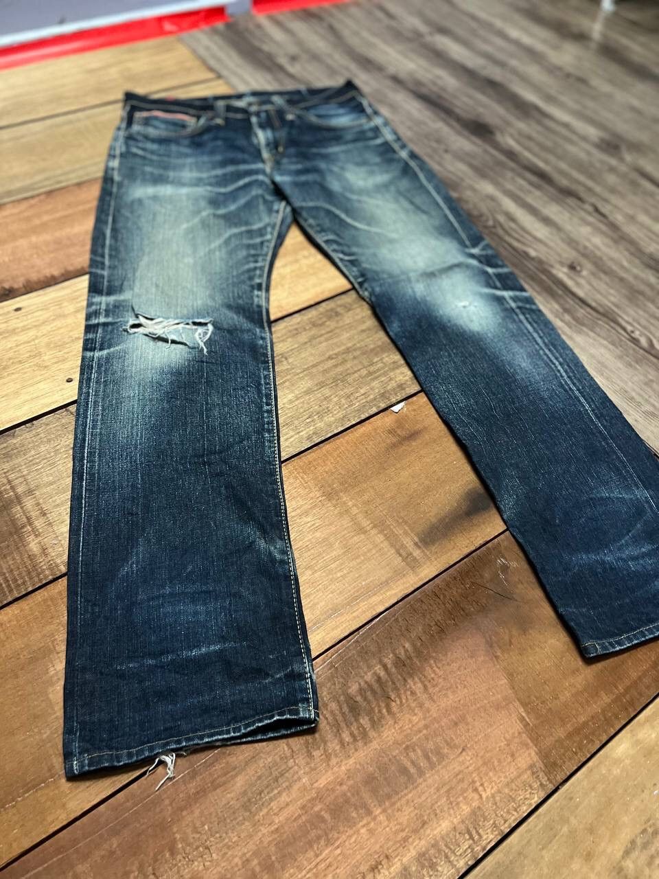 Edwin VINTAGE EDWIN SELVEDGE DISTRESS JEANS SIZE 32 Size US 32 / EU 48 - 3 Thumbnail