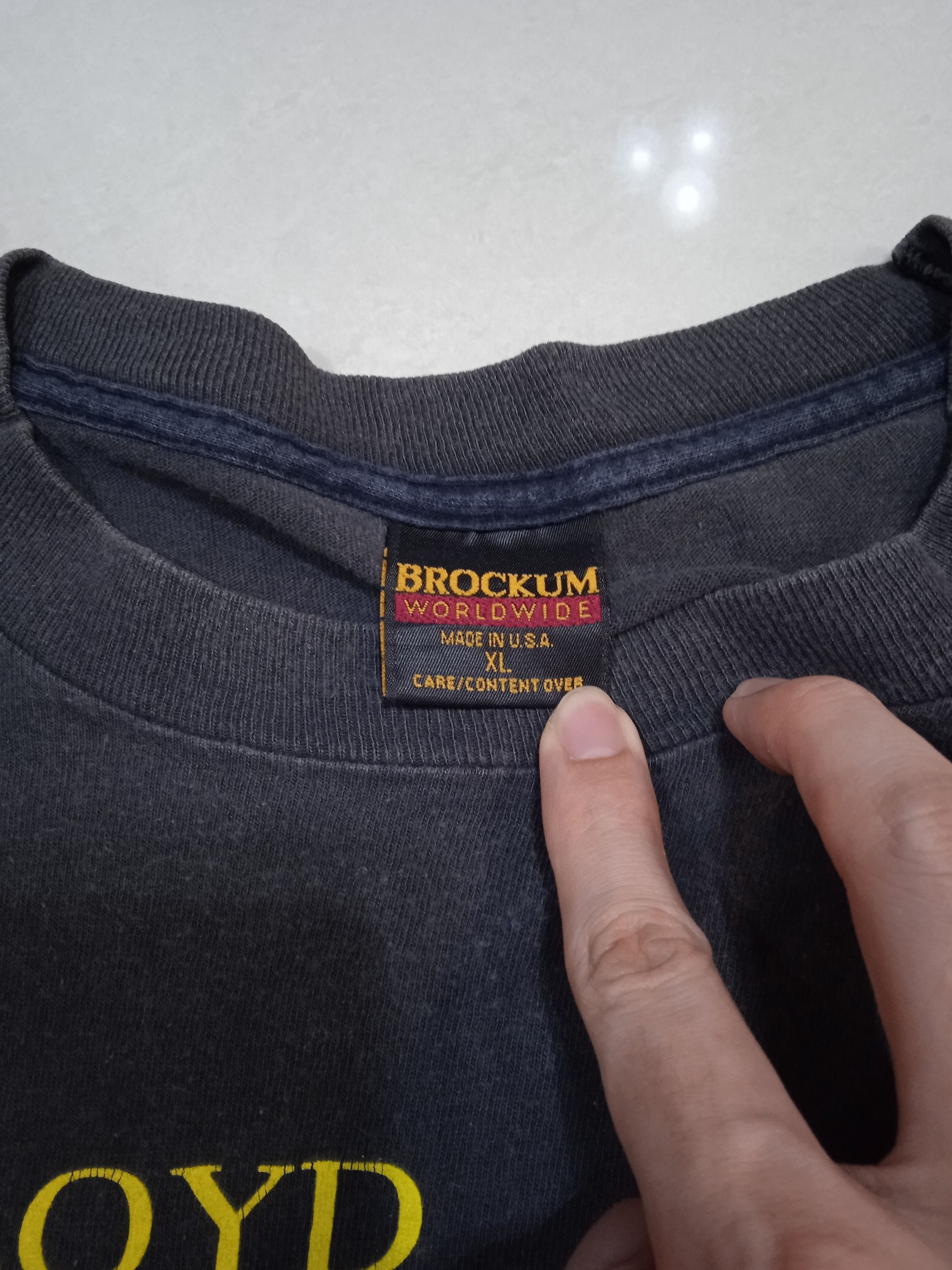 Brockum Vintage 90s Pink Floyd Dark Side of the Moon 1992 T-Shirt Size US XL / EU 56 / 4 - 3 Thumbnail