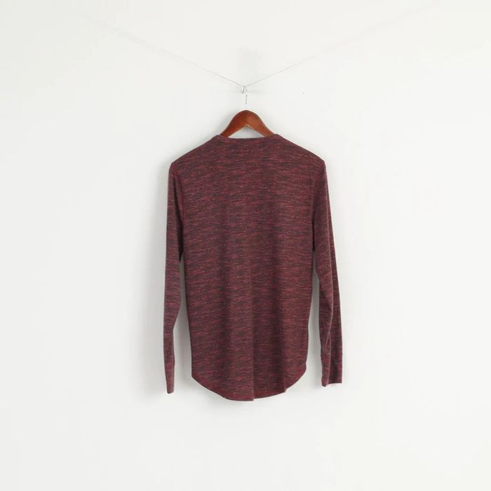 Maroon best sale hollister shirt